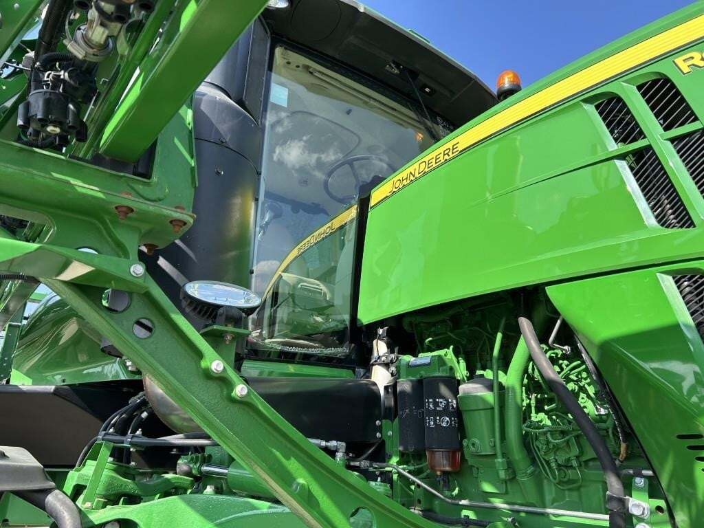 2017 John Deere R4038 Self-Propelled Sprayer