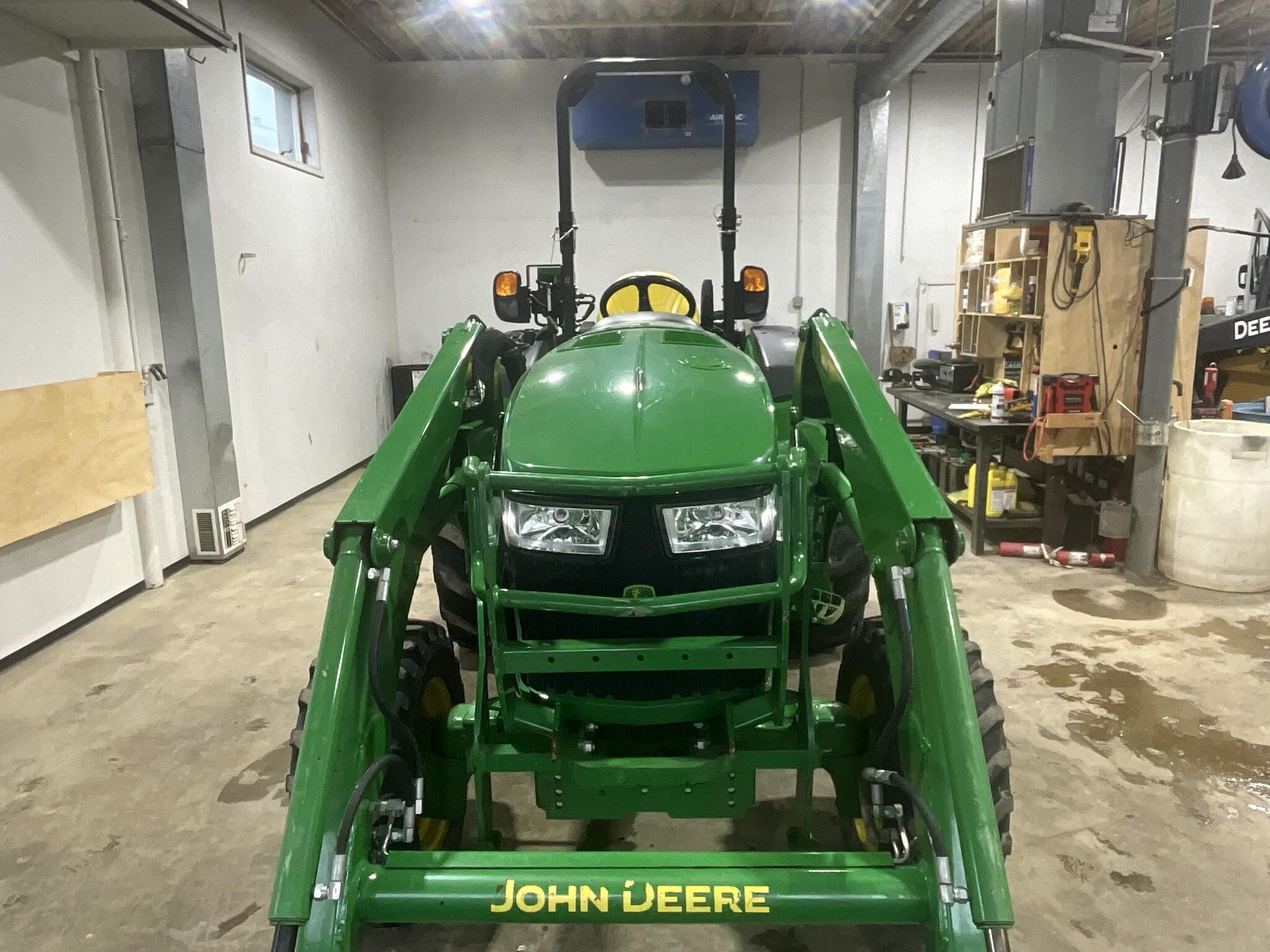 2021 John Deere 4066R Tractor