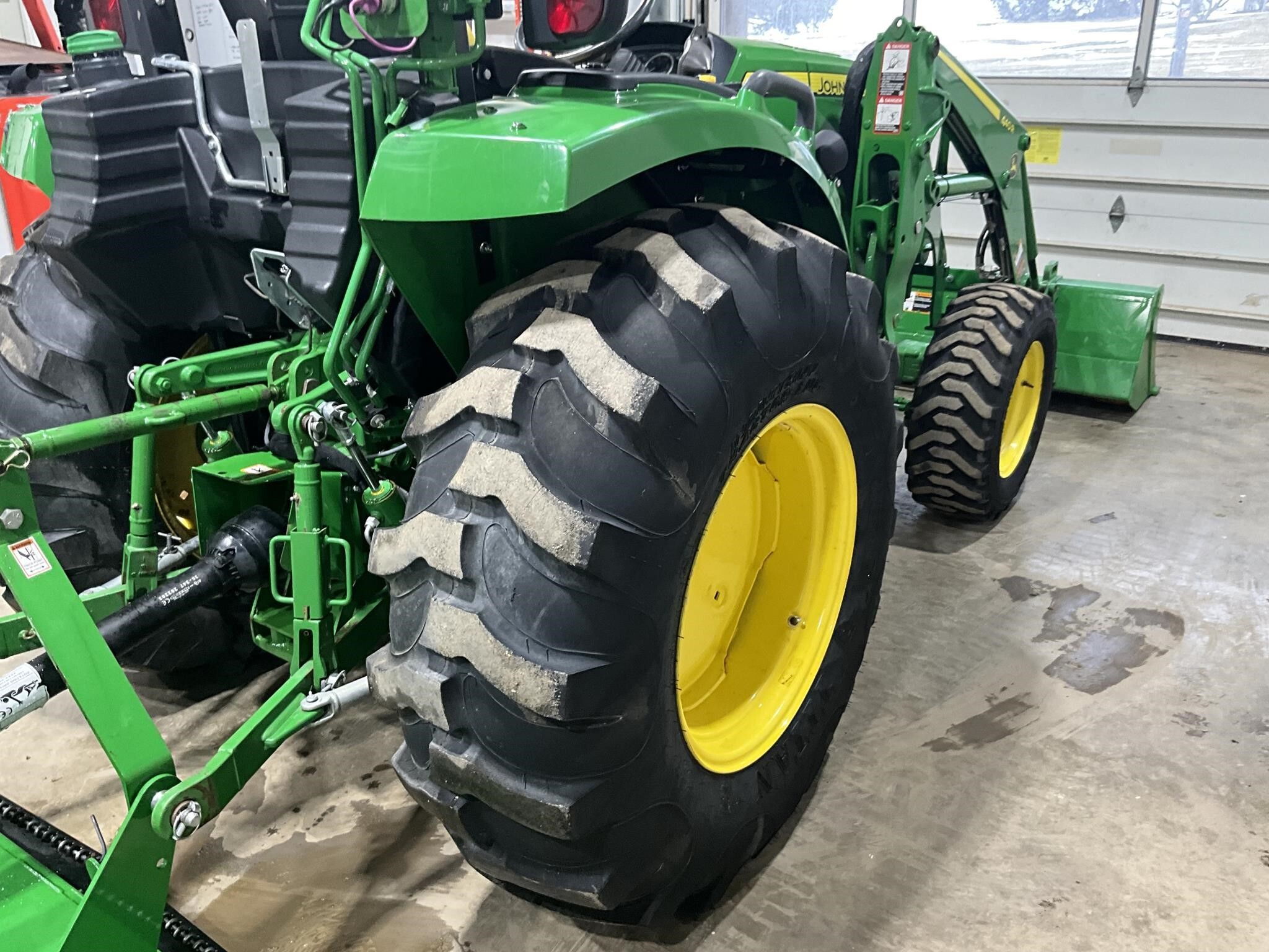 2021 John Deere 4066R Tractor