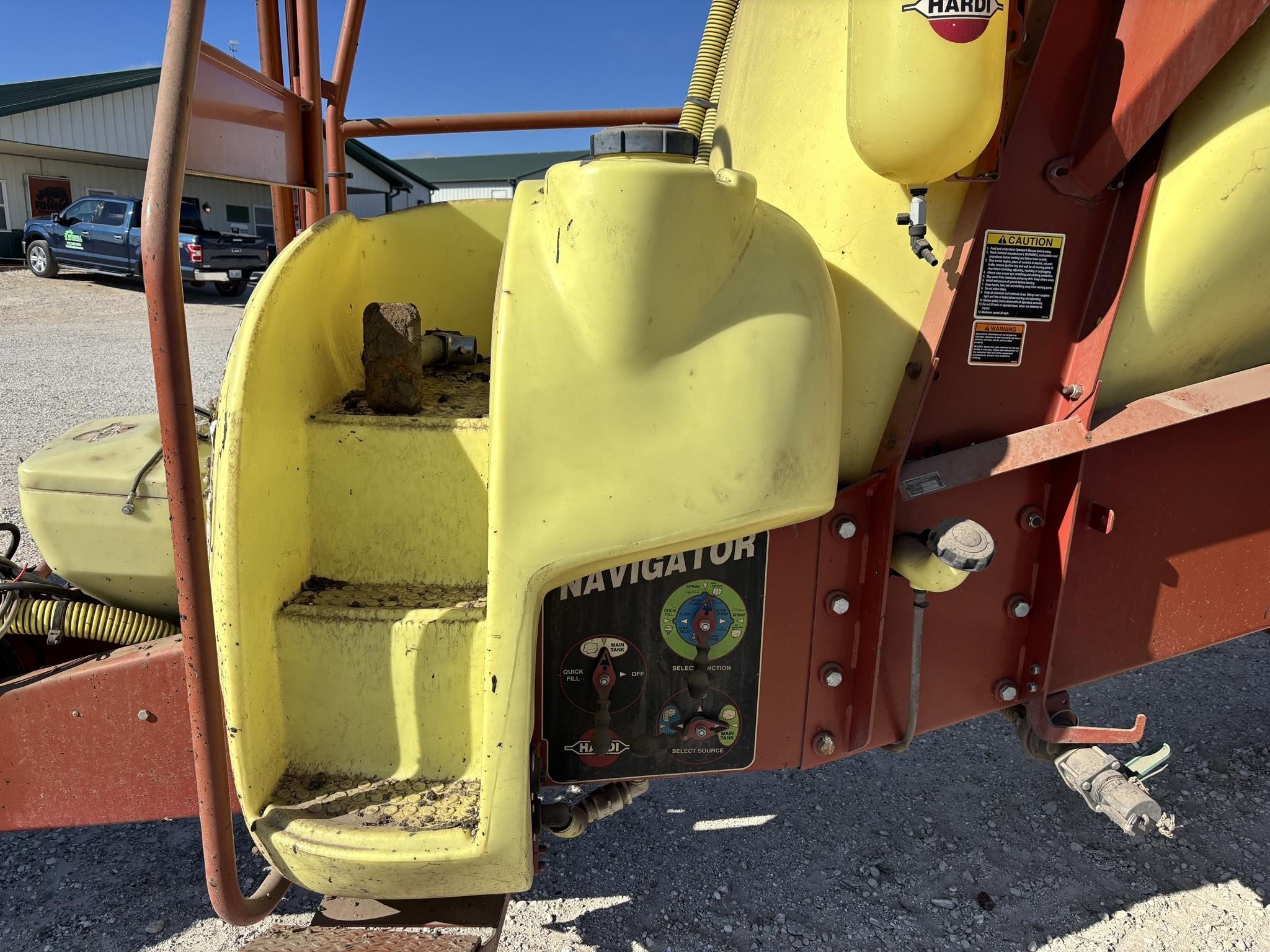  Hardi Navigator NP1100 Pull-Type Sprayer