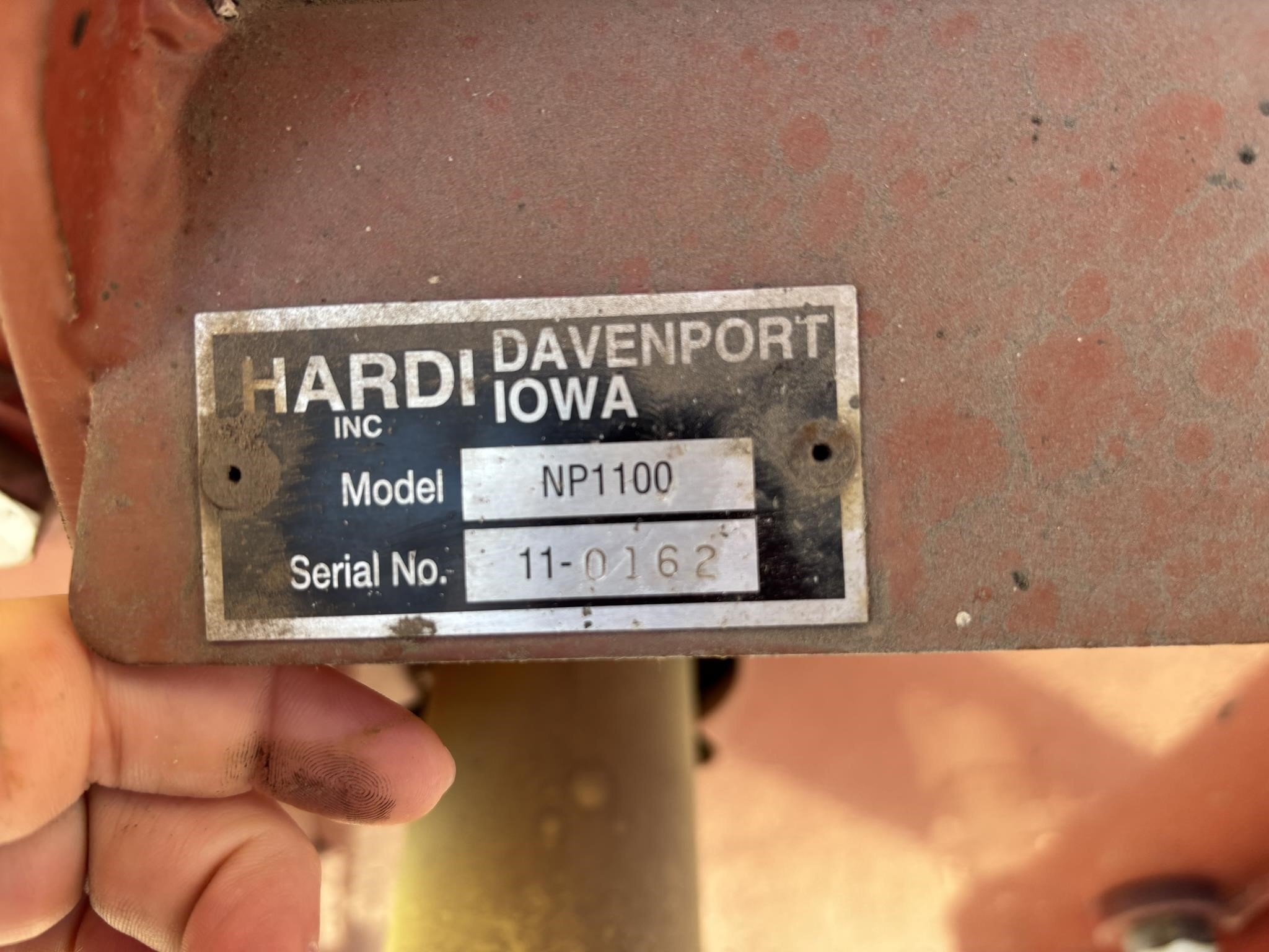 Hardi Navigator NP1100 Pull-Type Sprayer - $15,000 | Machinery Pete