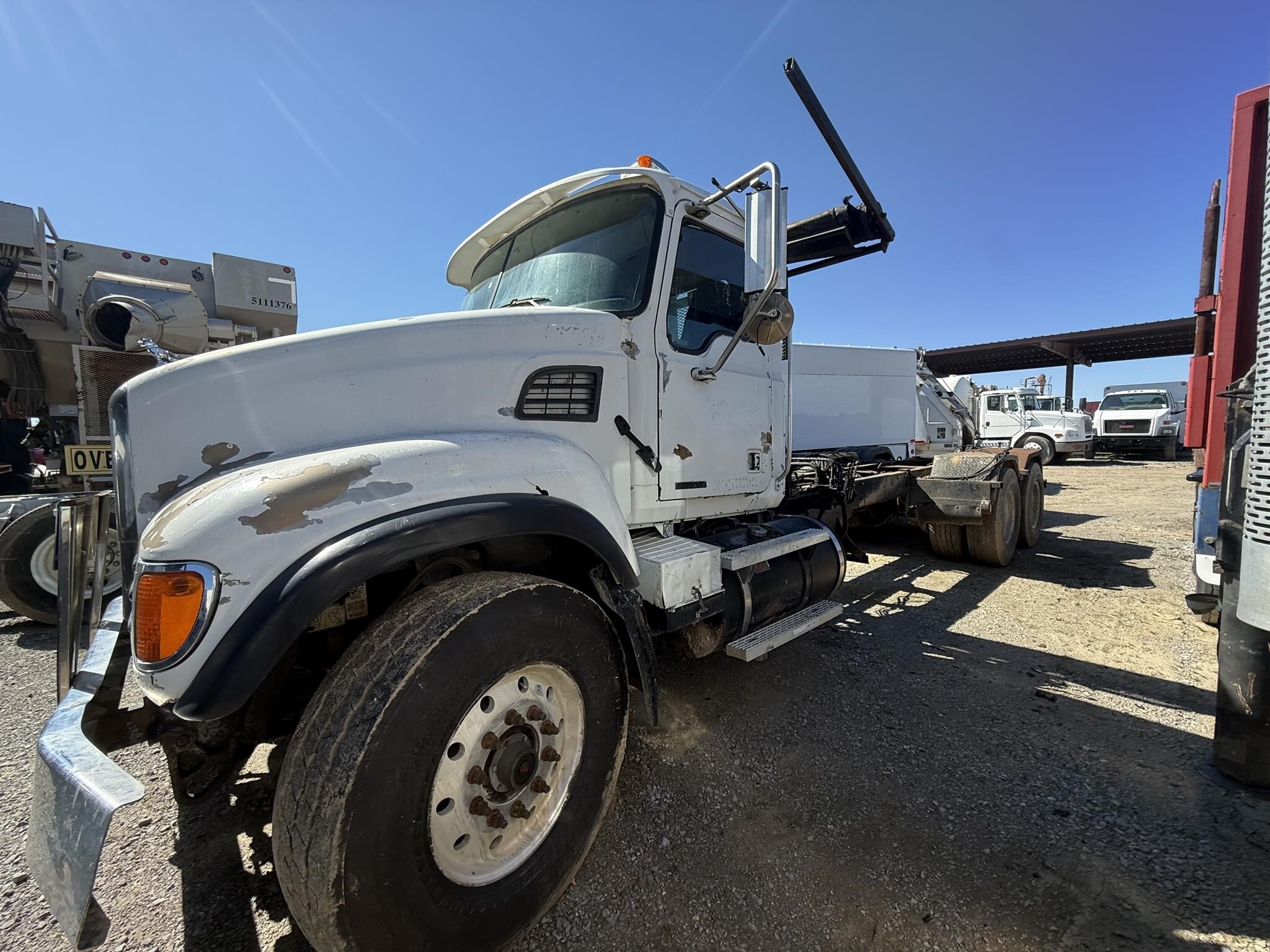 2005 Mack Granite CV713 Dump Trucks/Trailer