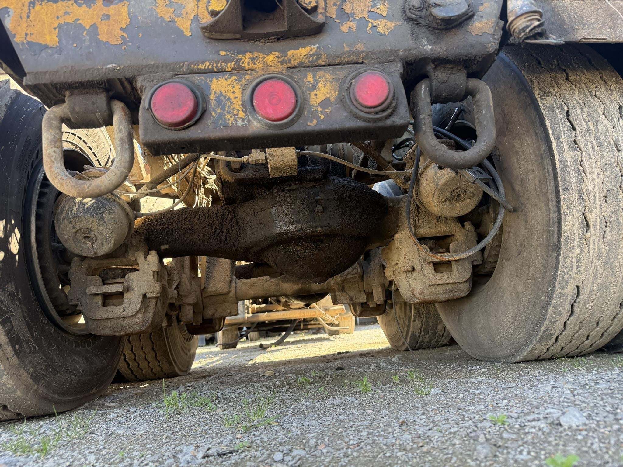 2005 Mack Granite CV713 Dump Trucks/Trailer