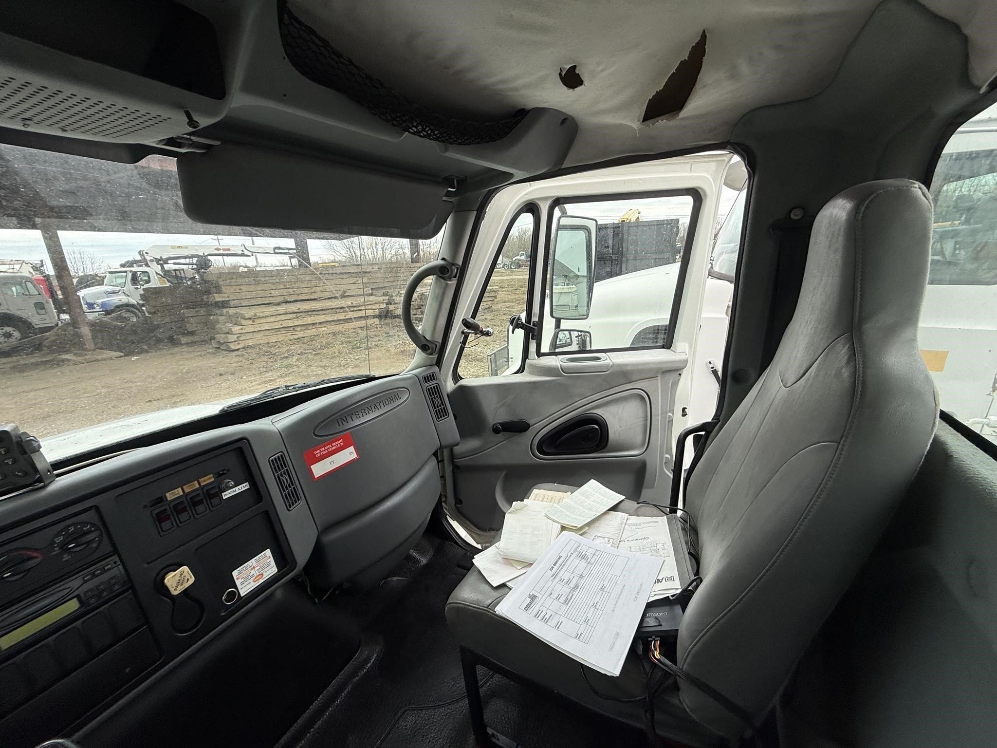 2007 Altec AA755L Crane
