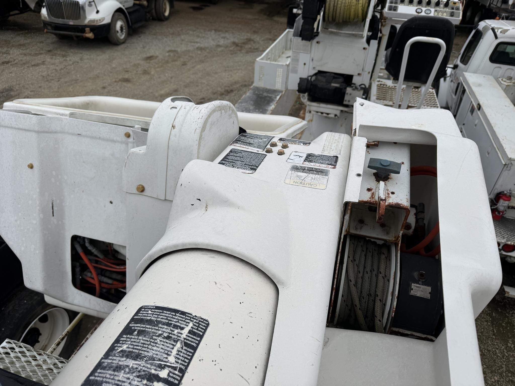 2007 Altec AA755L Crane