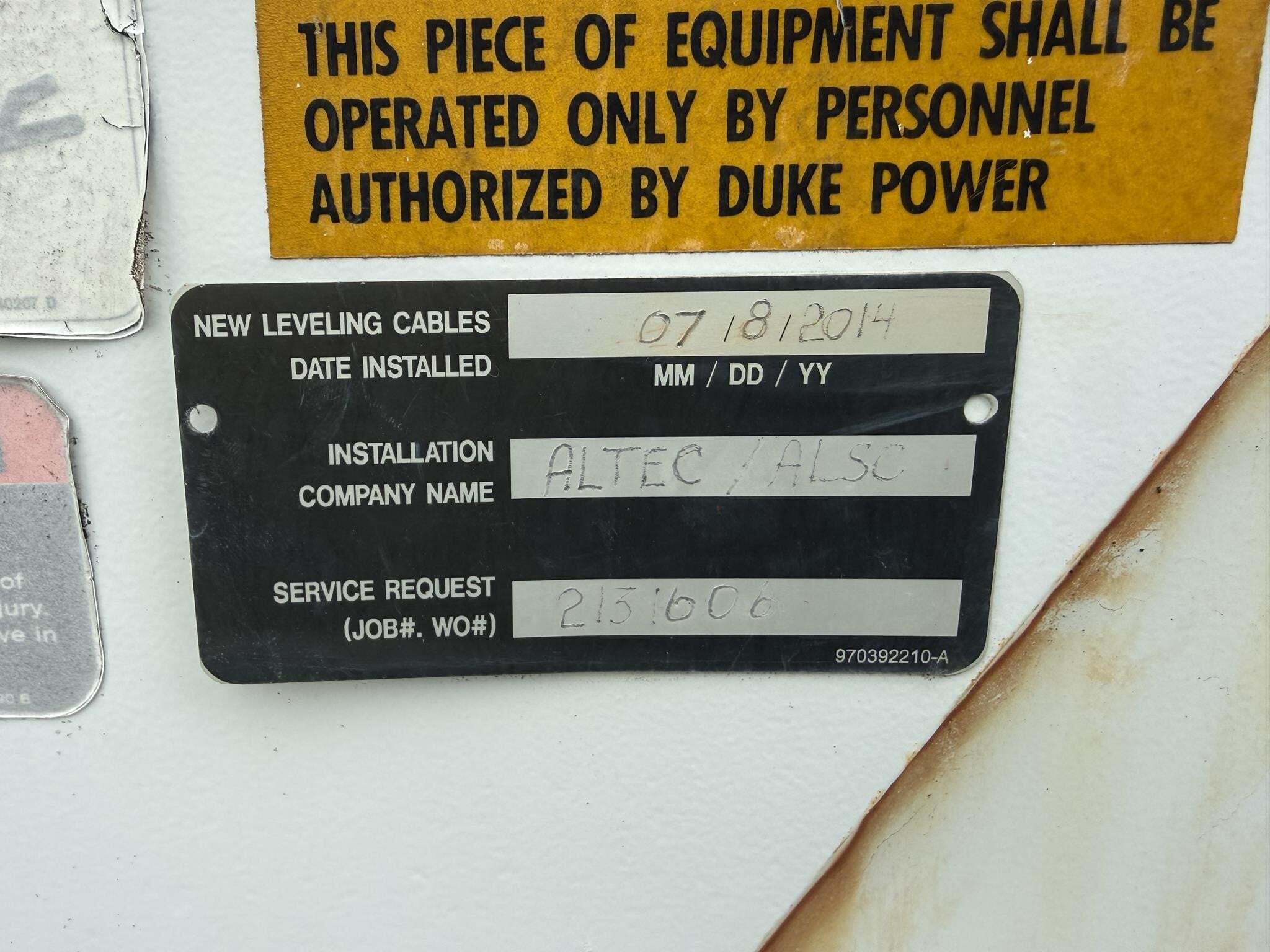 2007 Altec AA755L Crane