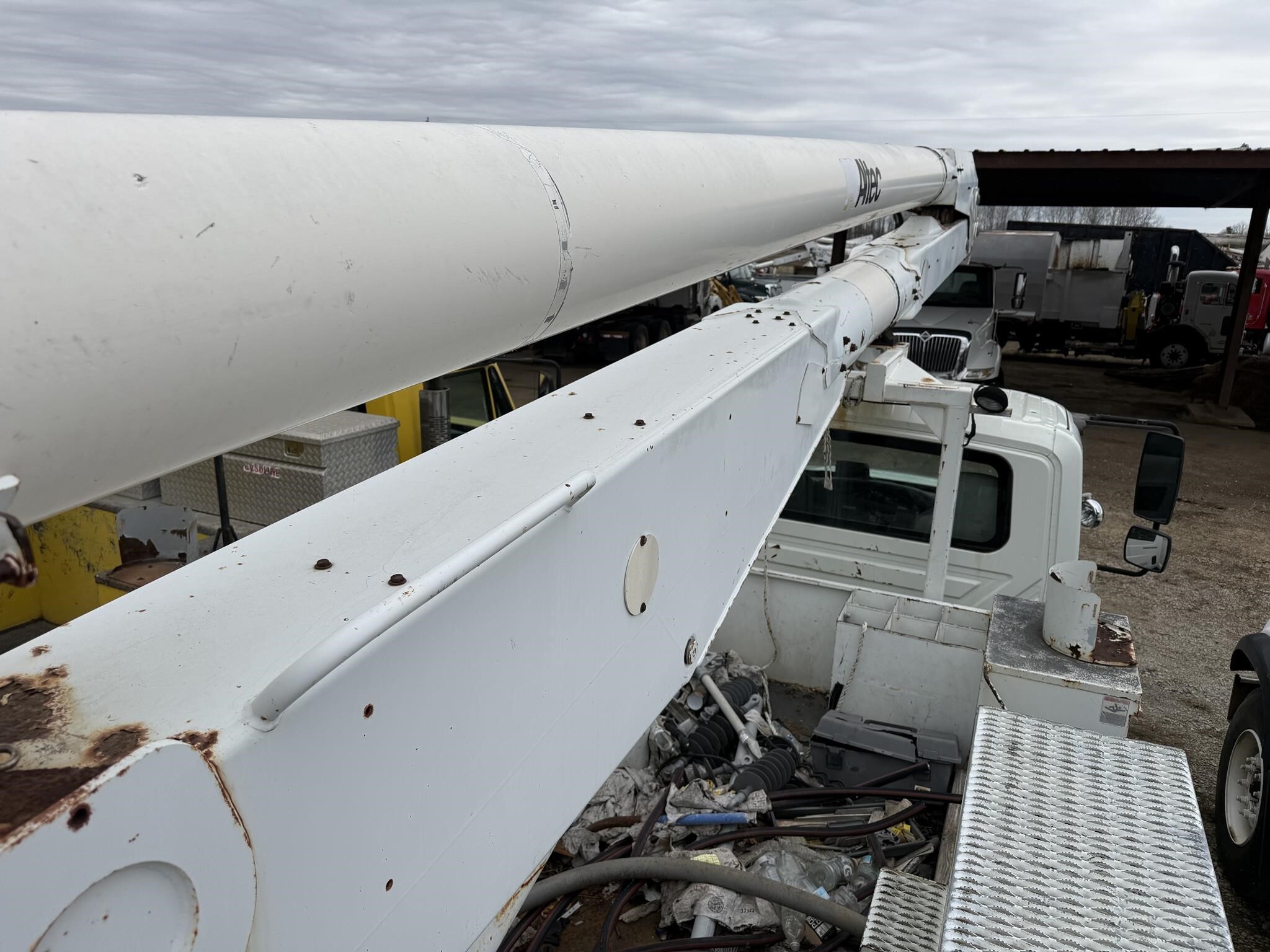 2007 Altec AA755L Crane