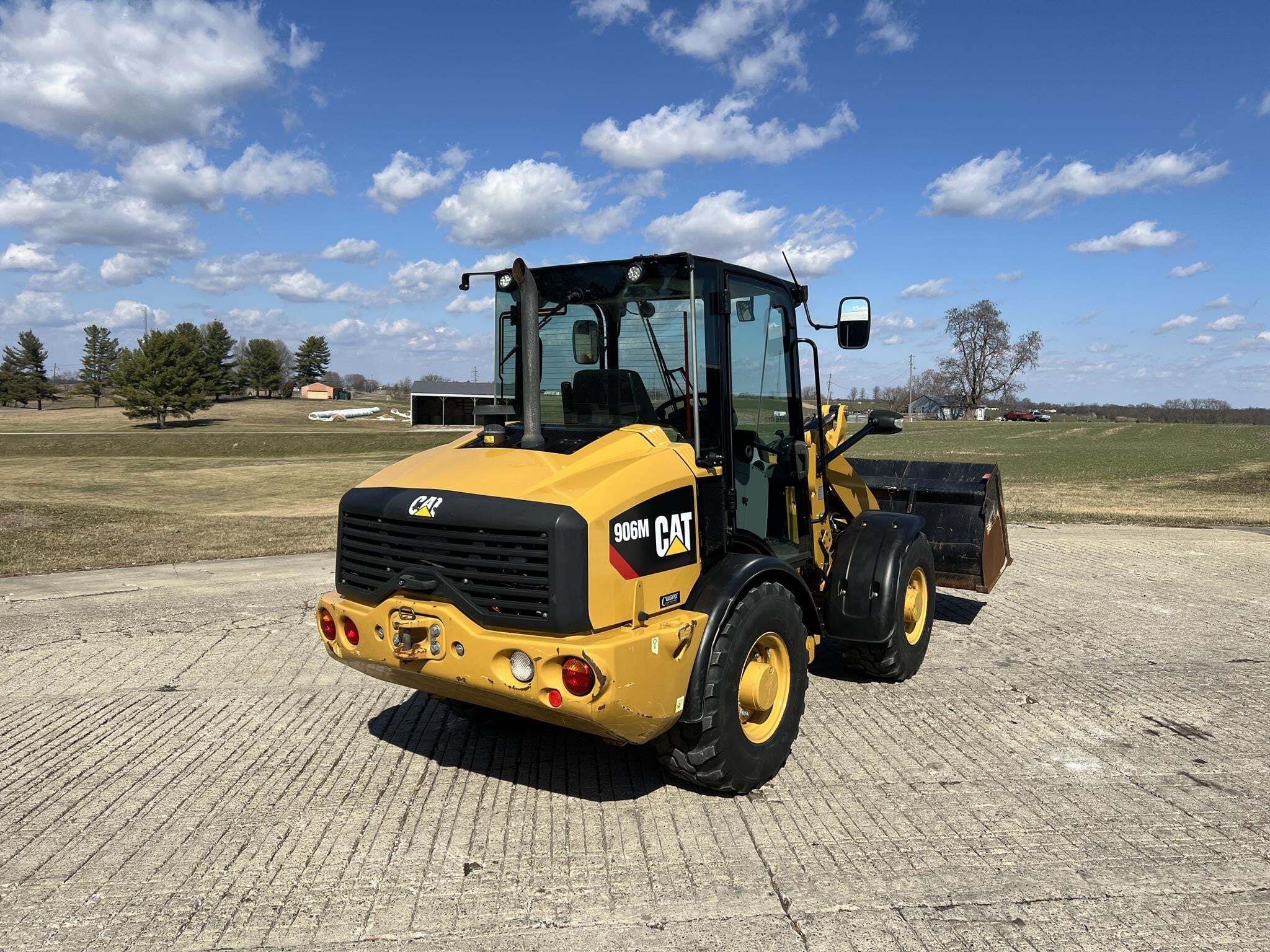 2019 Caterpillar 906M Miscellaneous