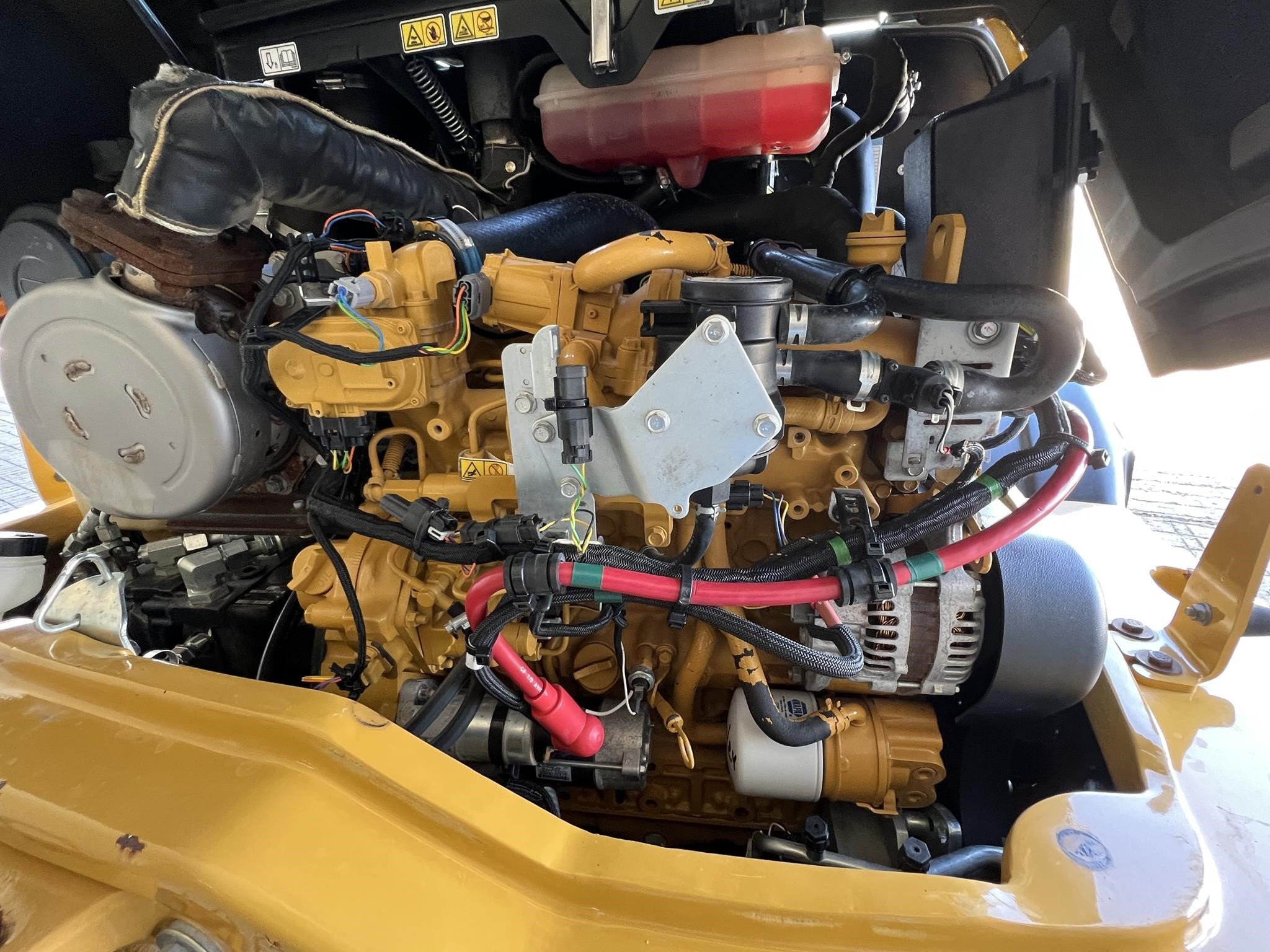 2019 Caterpillar 906M Miscellaneous