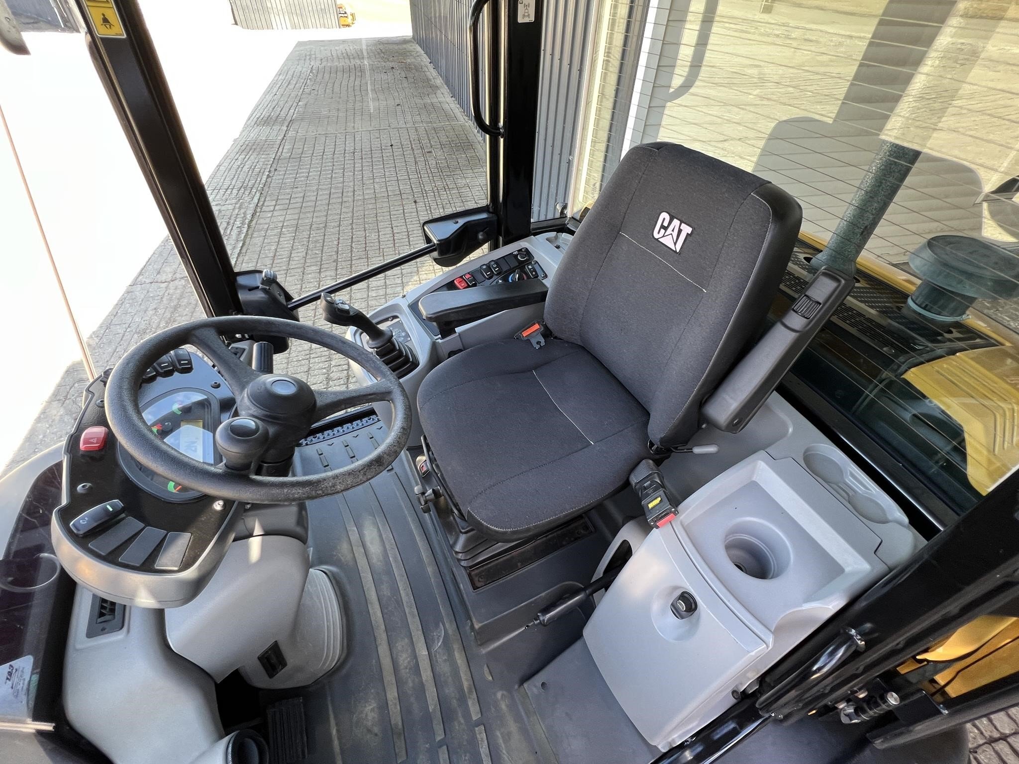 2019 Caterpillar 906M Miscellaneous