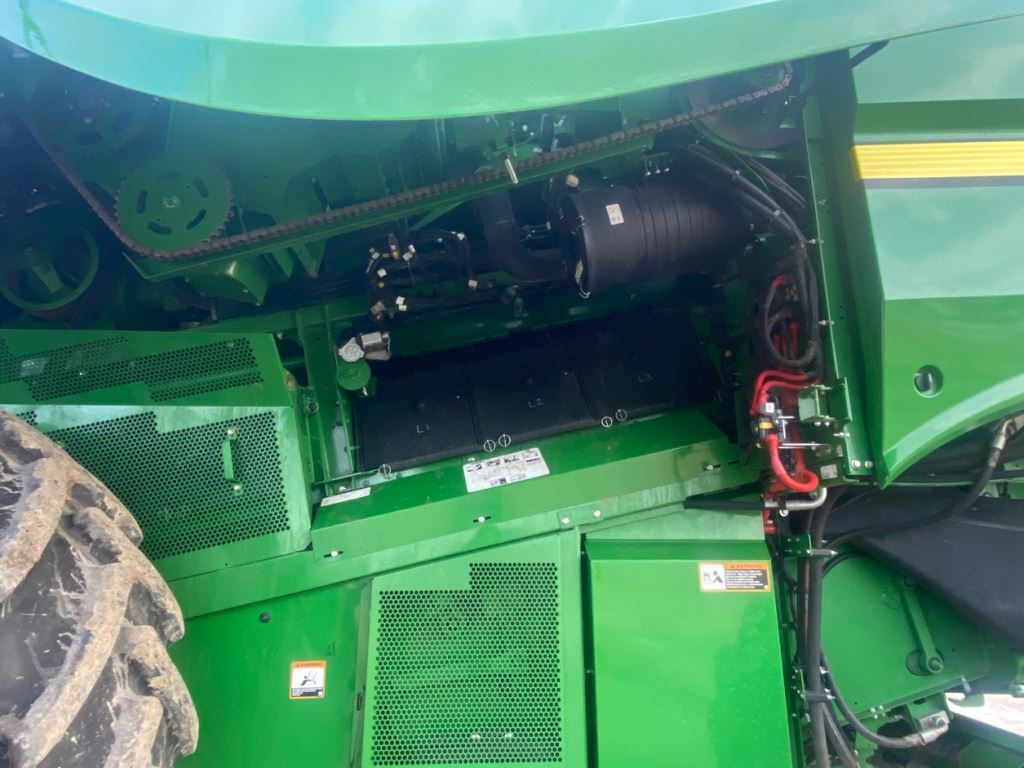 2021 John Deere S780 Combine