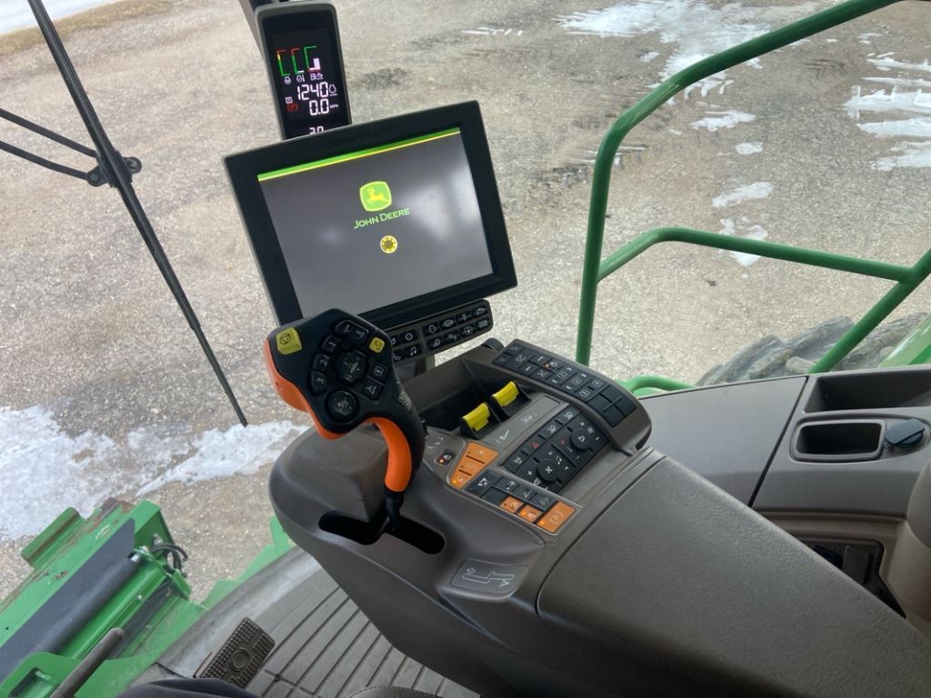 2021 John Deere S780 Combine