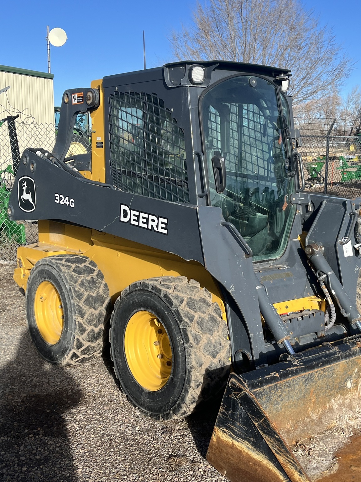 2020 Deere 324G Skid Steer