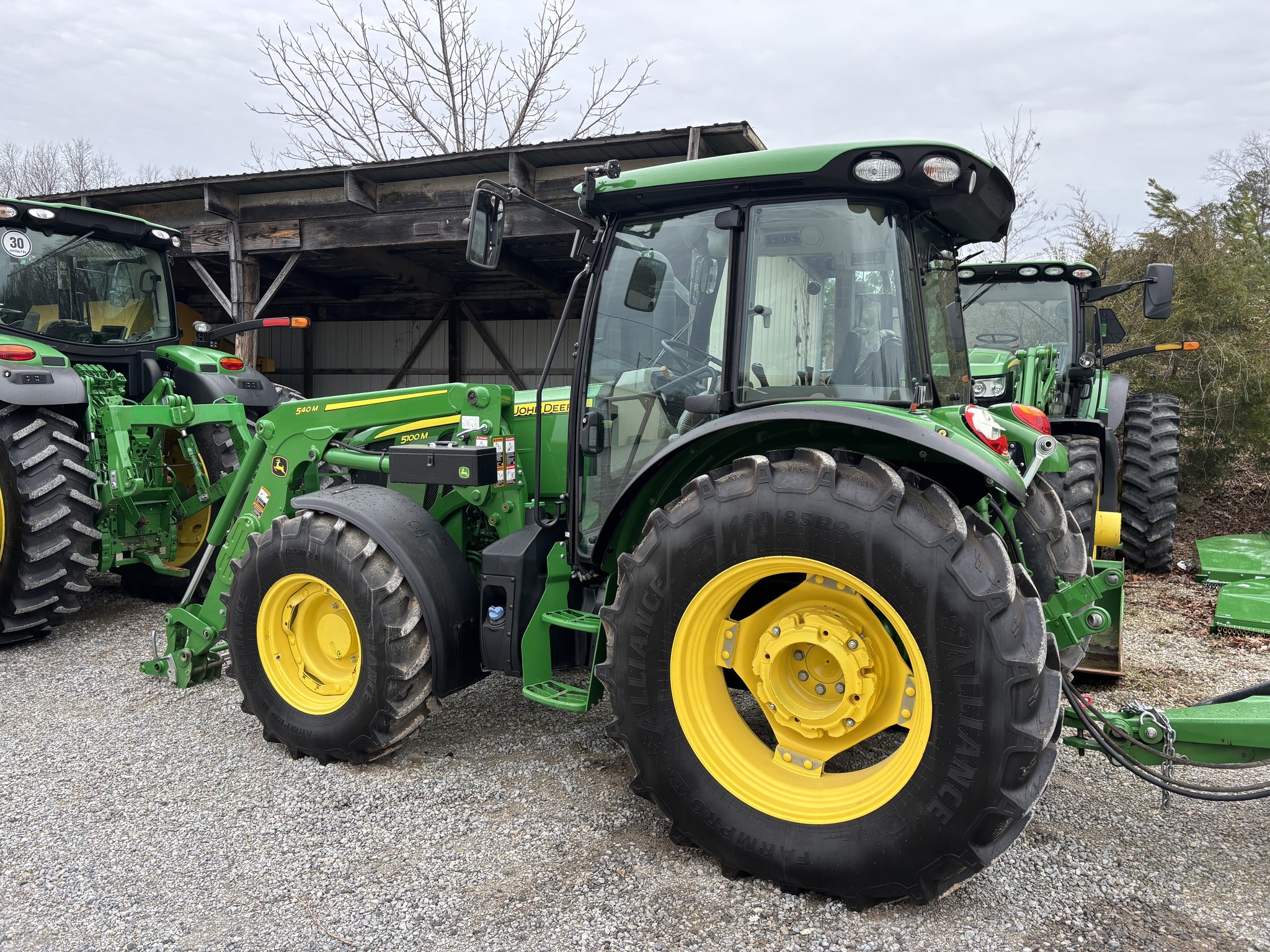 2022 John Deere 5100M Tractor