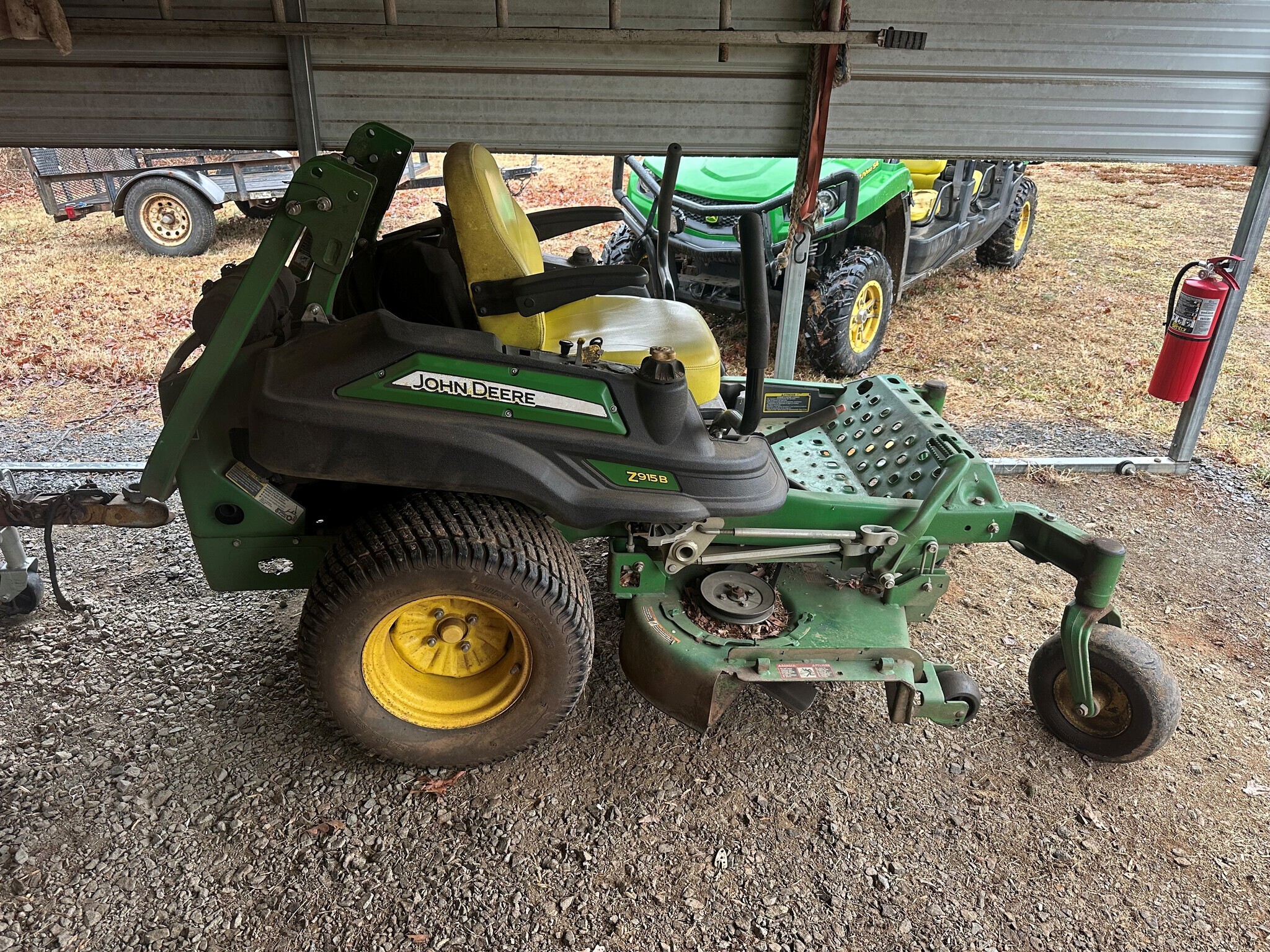 2015 John Deere Z915B Lawn Mower
