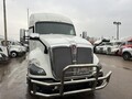 2022 Kenworth T680 Semi Trucks/Trailer