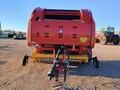 2016 New Holland Roll-Belt 560 Round Baler