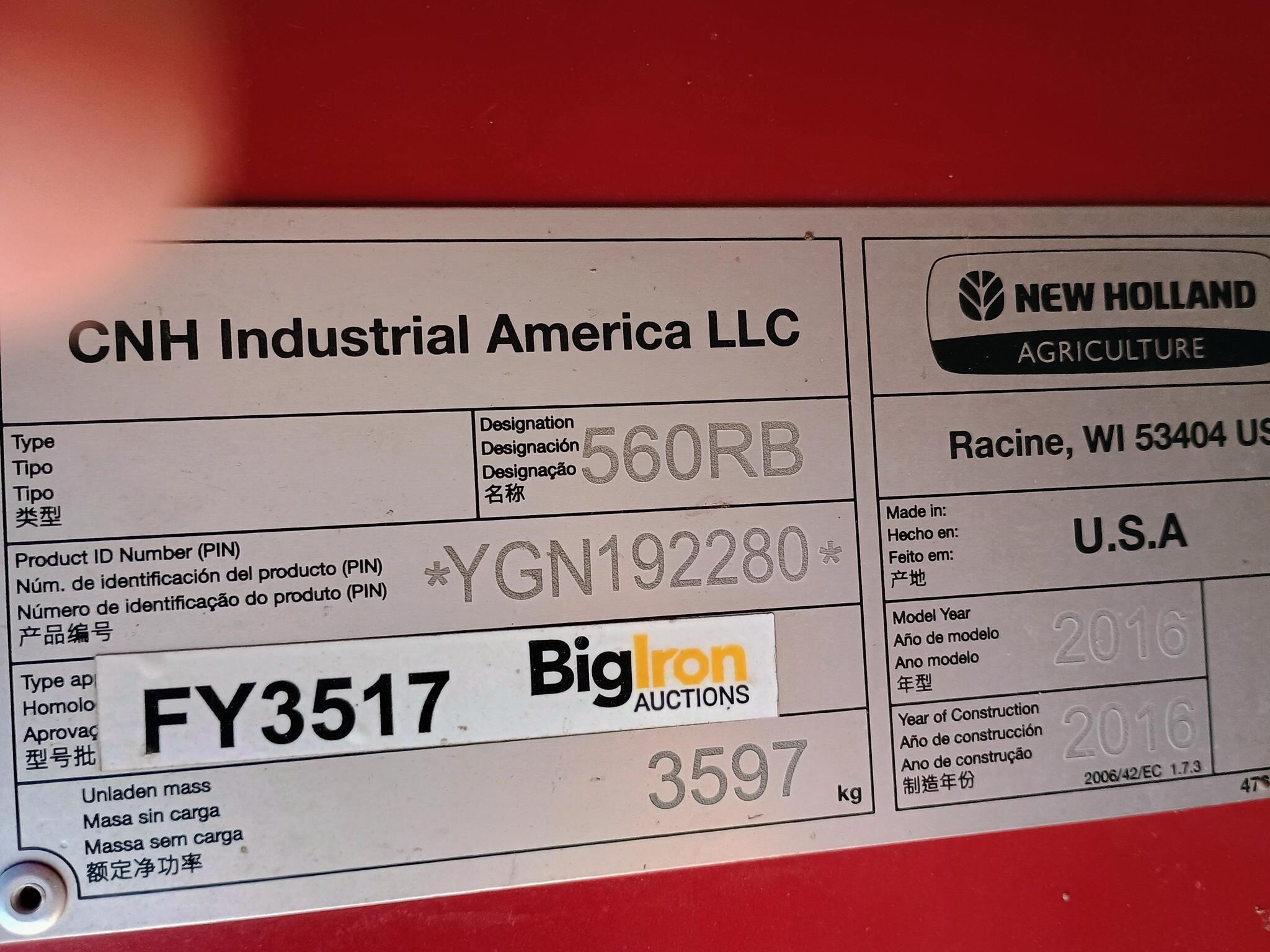 2016 New Holland Roll-Belt 560 Round Baler
