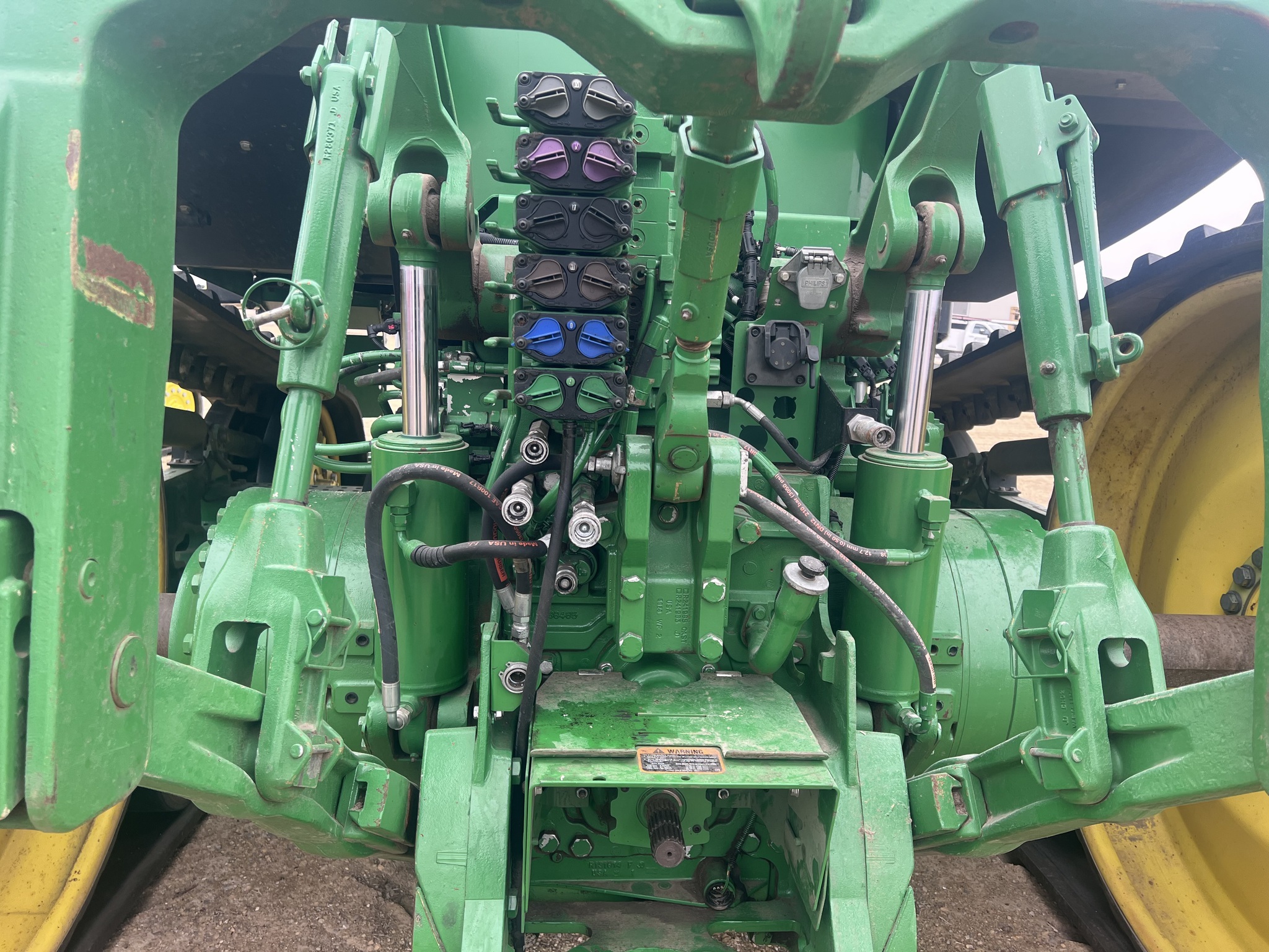 2016 John Deere 8370RT Tractor