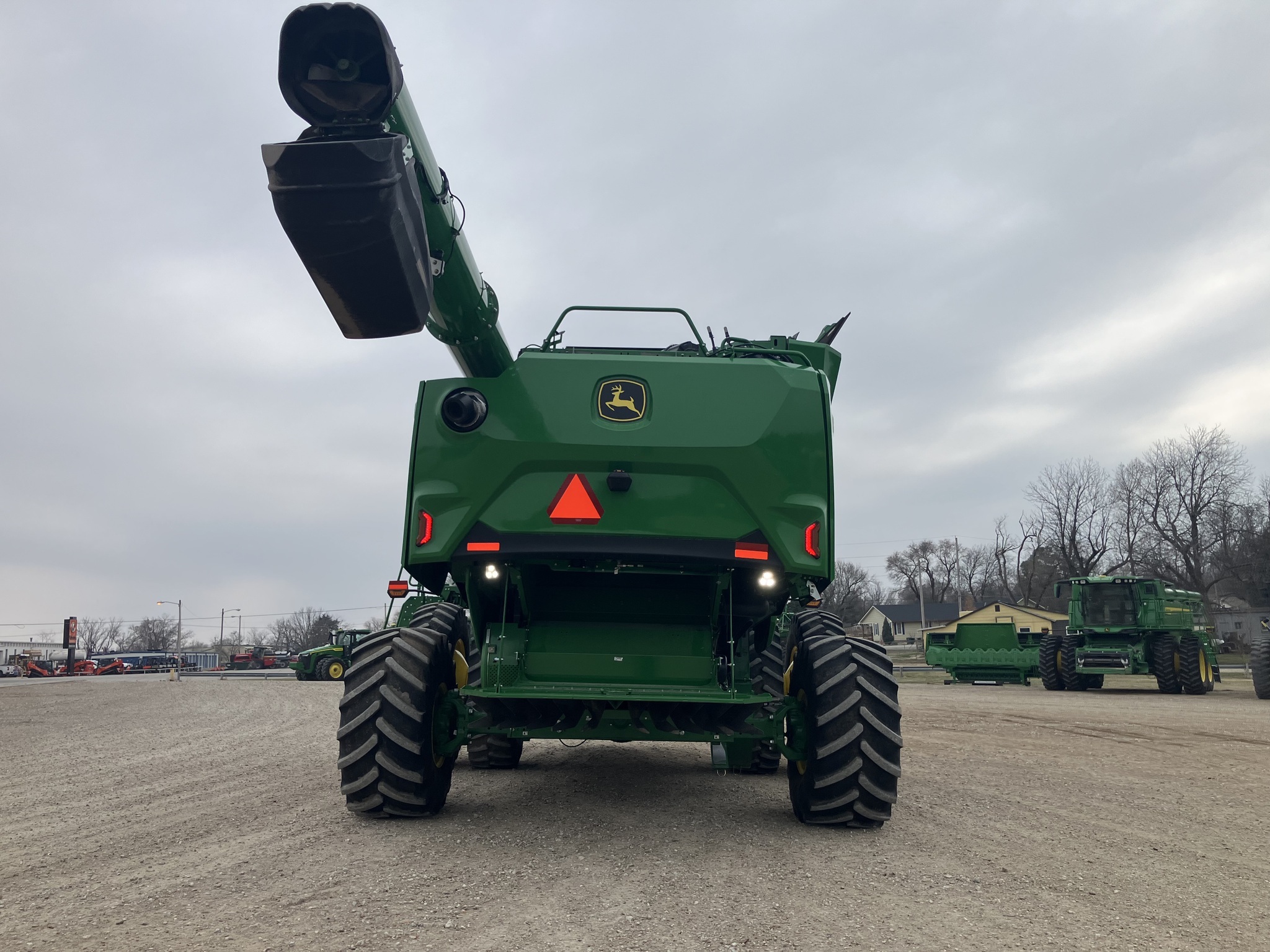2025 John Deere S7 700 Combine