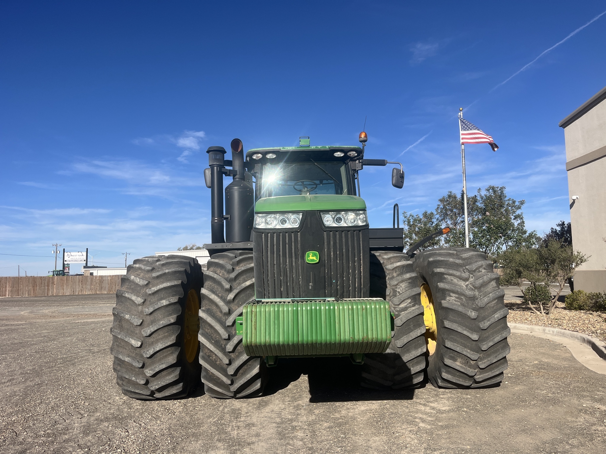 2013 John Deere 9560R Tractor