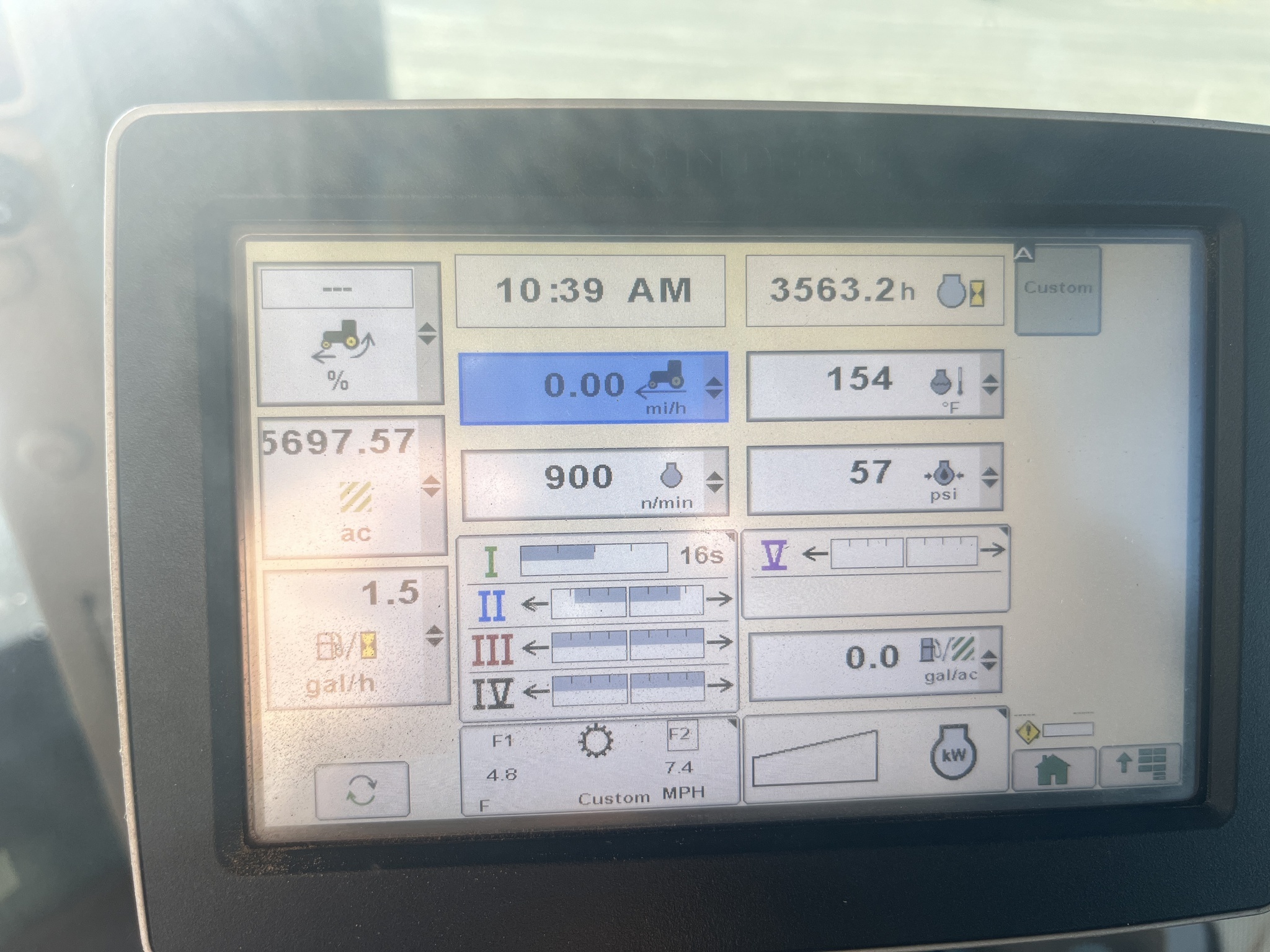 2013 John Deere 9560R Tractor