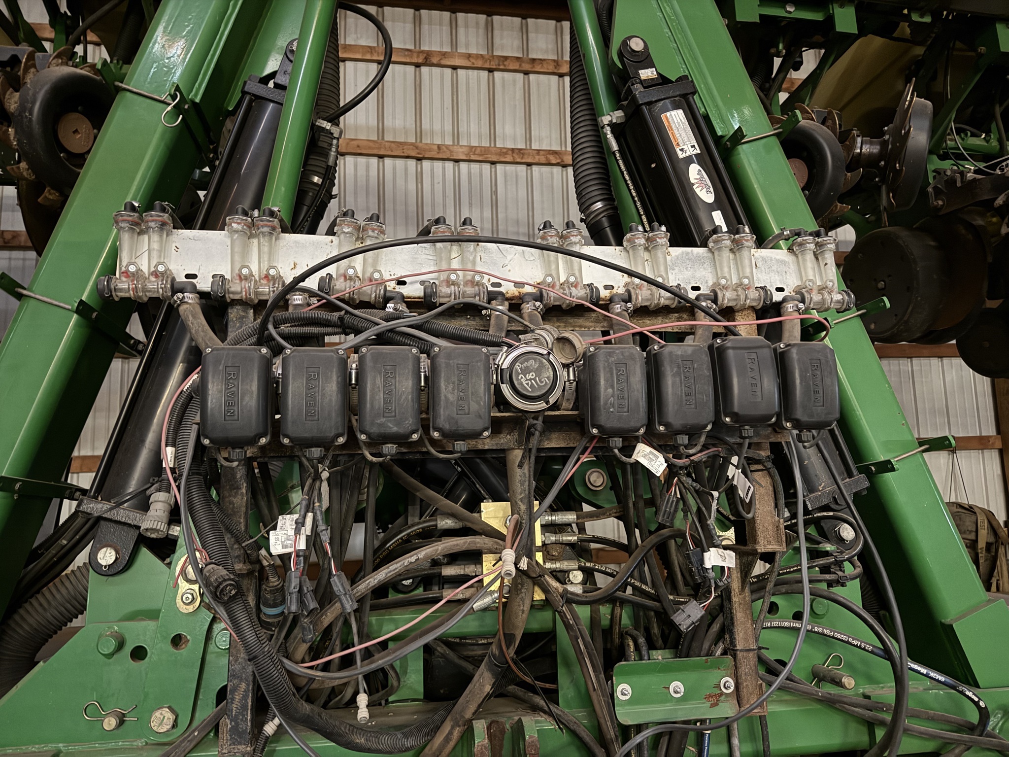 2015 John Deere 1725 Planter