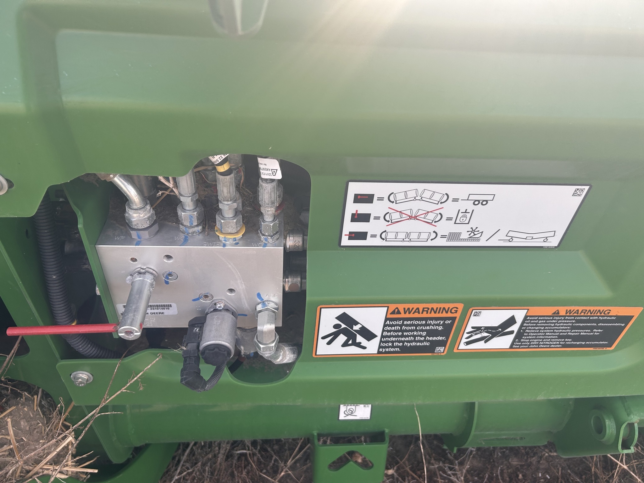 2024 John Deere HD40F Platform