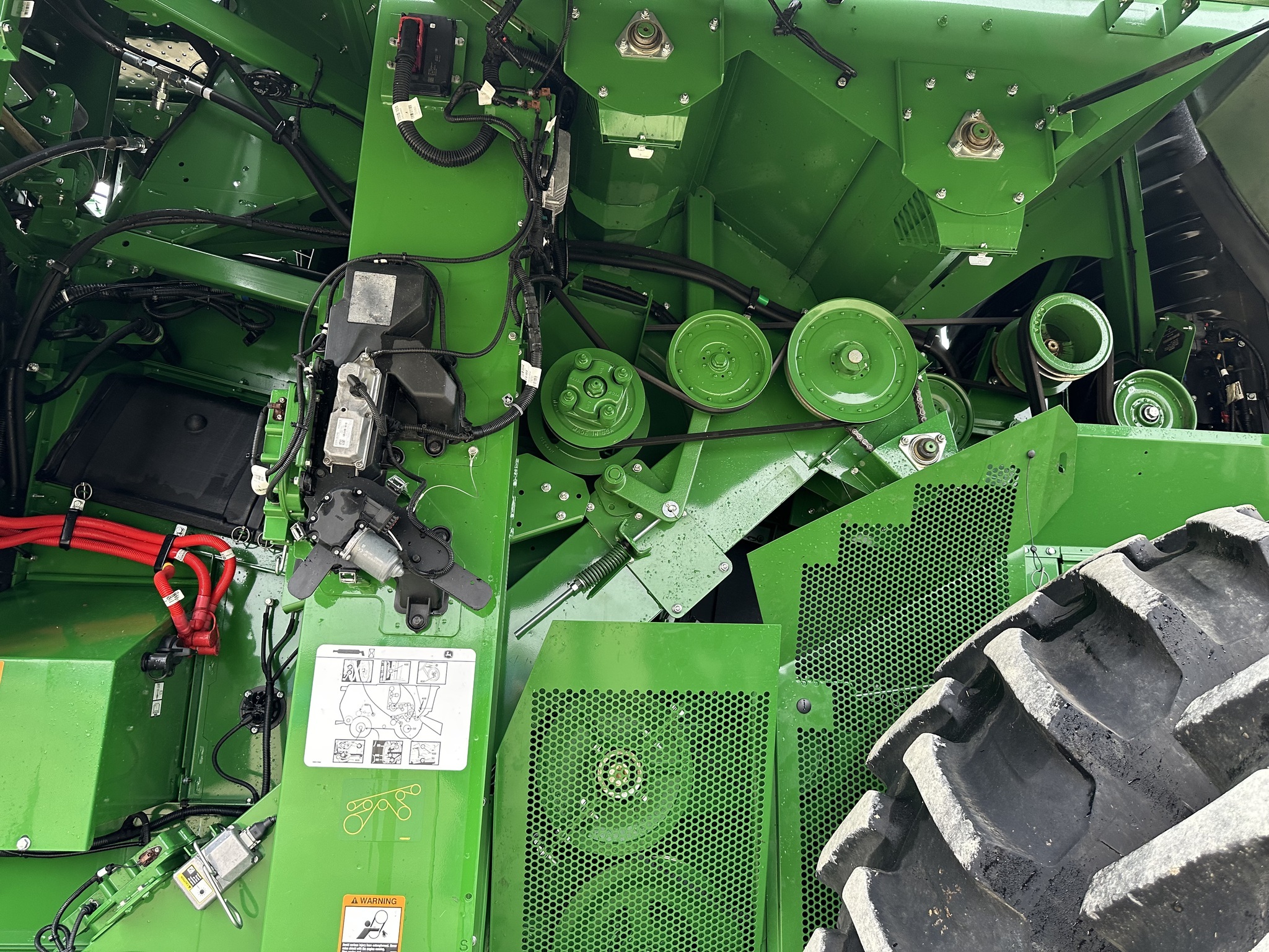 2025 John Deere S7 700 Combine