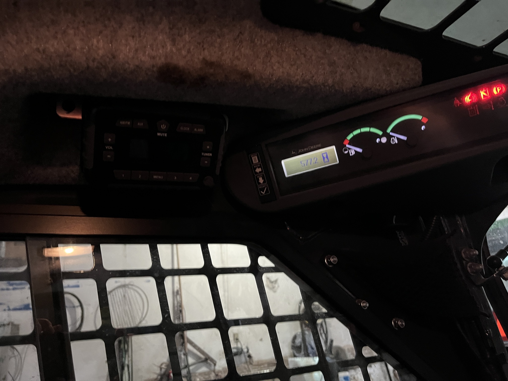 2019 Deere 317G Skid Steer