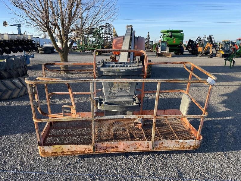2007 JLG 800S Scissor/Boom Lift