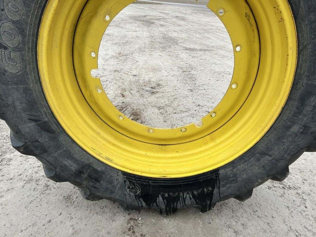  Goodyear 620/70R46 Wheels / Tires / Track