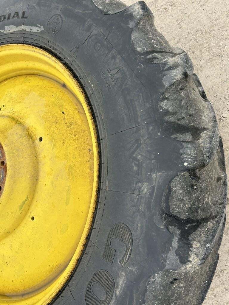  Goodyear 620/70R46 Wheels / Tires / Track