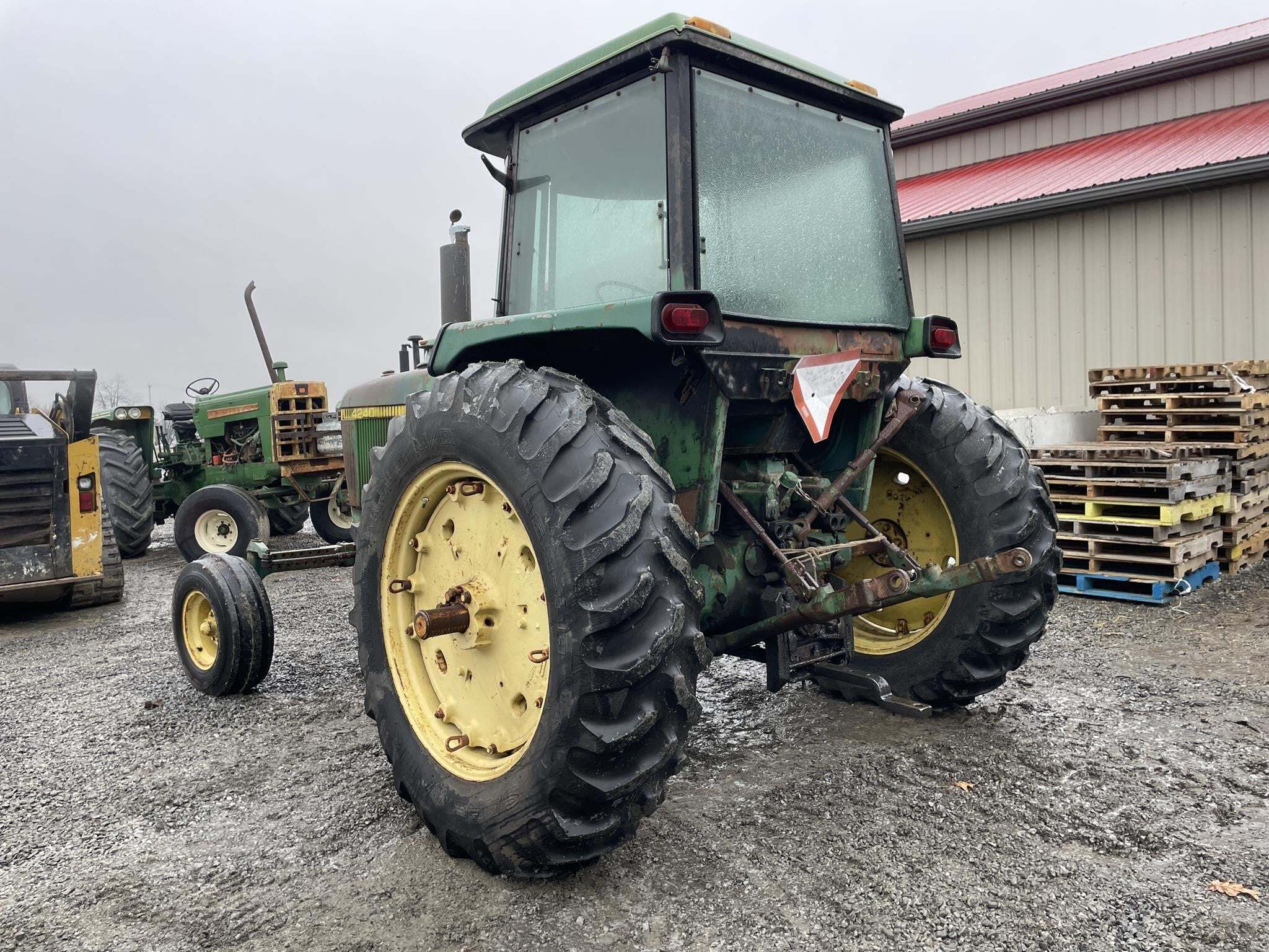 John Deere 4240 Tractor - $14,500 | Machinery Pete