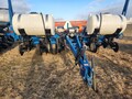 2001 Kinze 3000 Planter