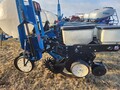 2001 Kinze 3000 Planter