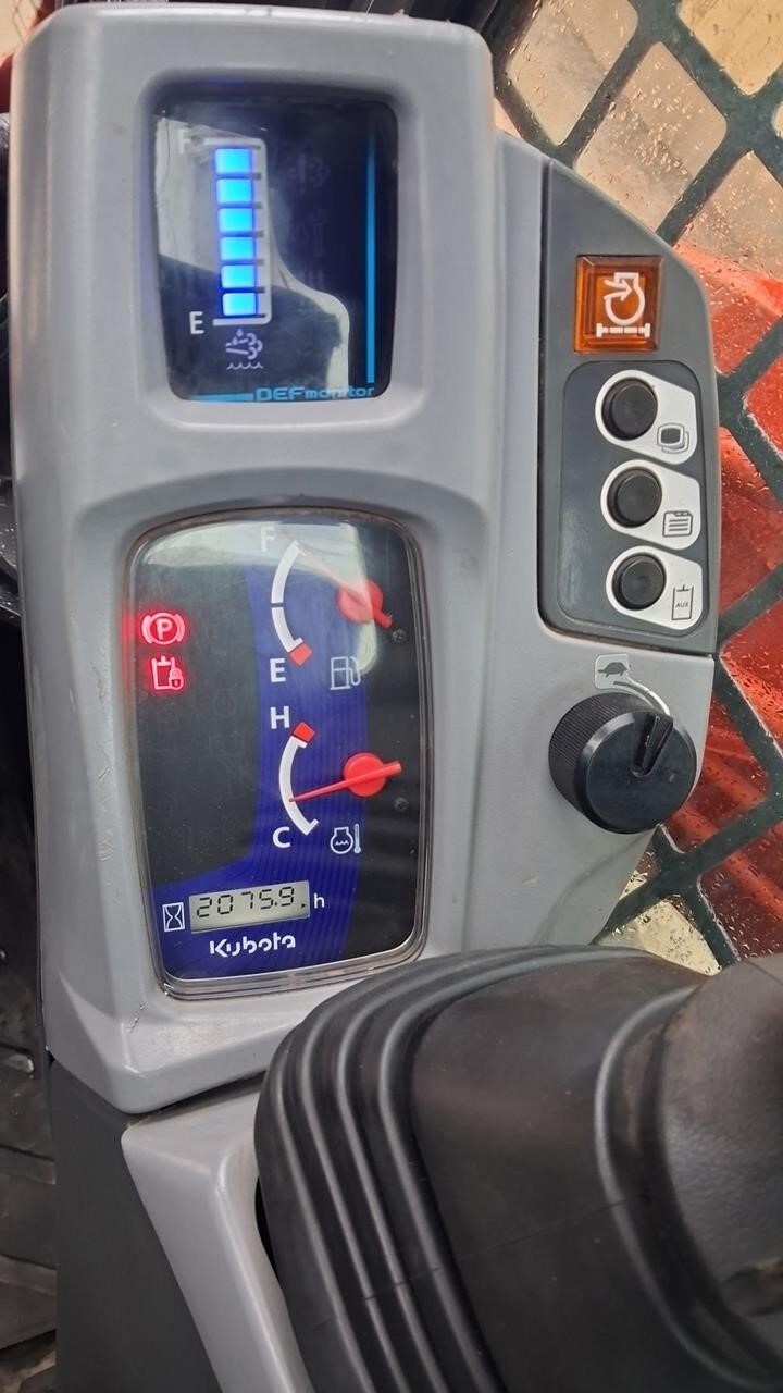 2022 Kubota SVL97-2 Skid Steer