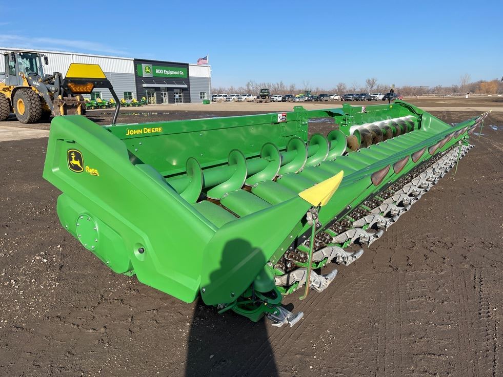 2024 John Deere C18R Corn Head