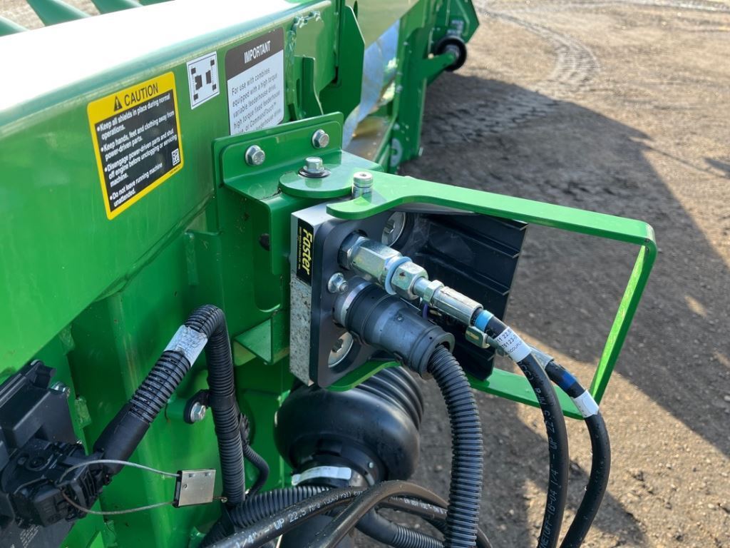 2024 John Deere C18R Corn Head