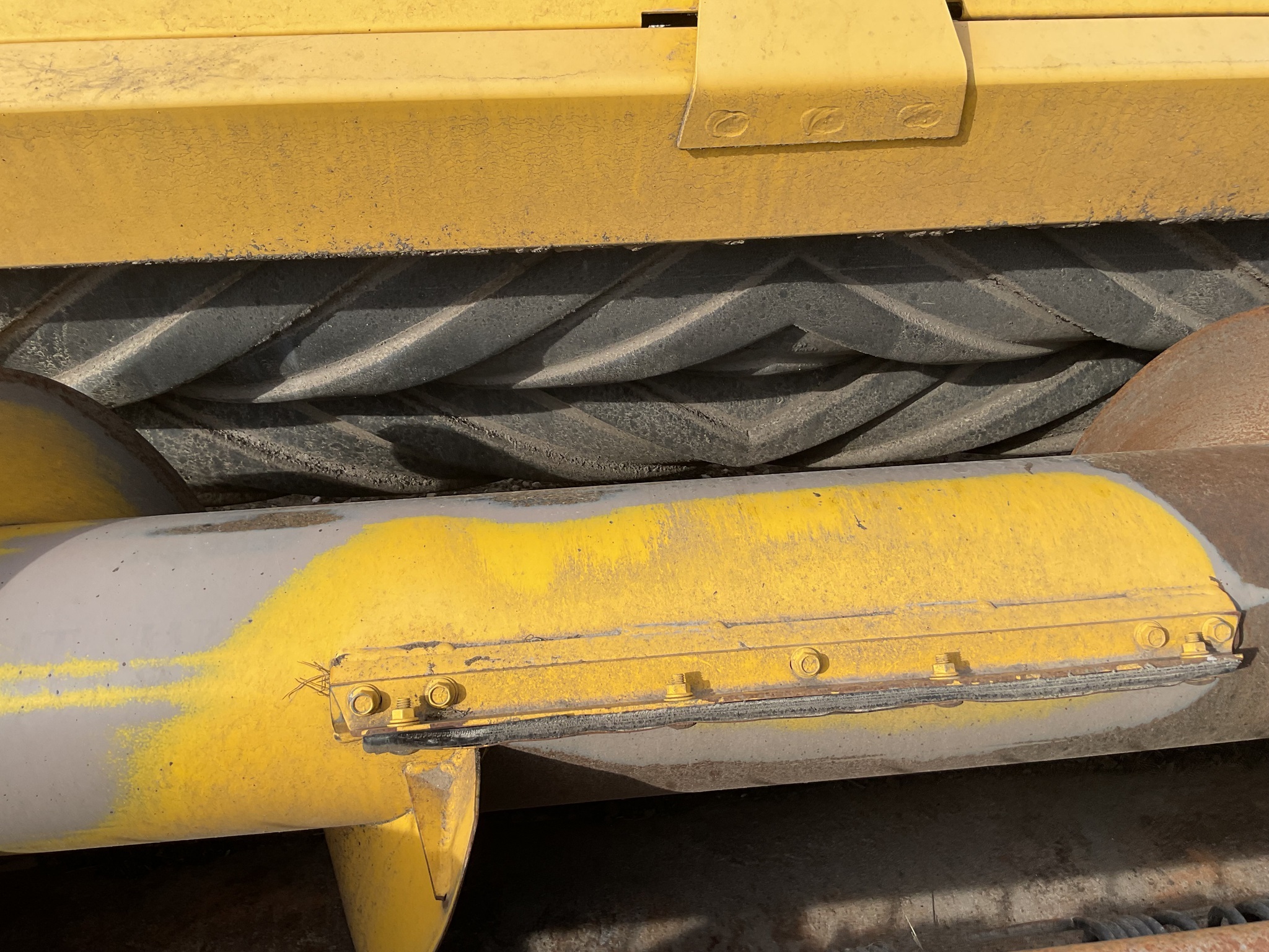 2015 New Holland H7150 Mower Conditioner