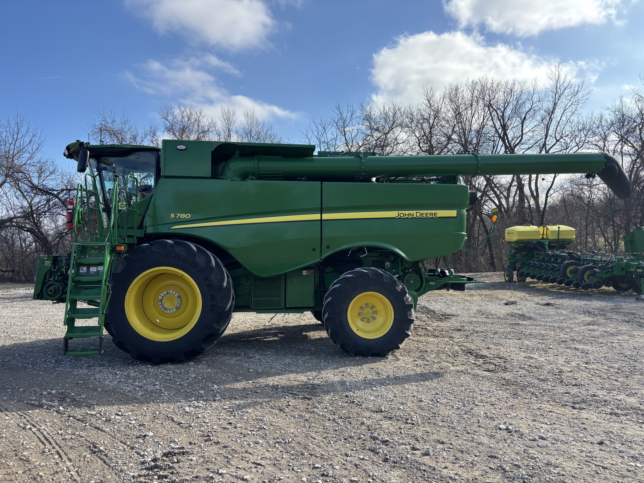 2023 John Deere S780 Combine