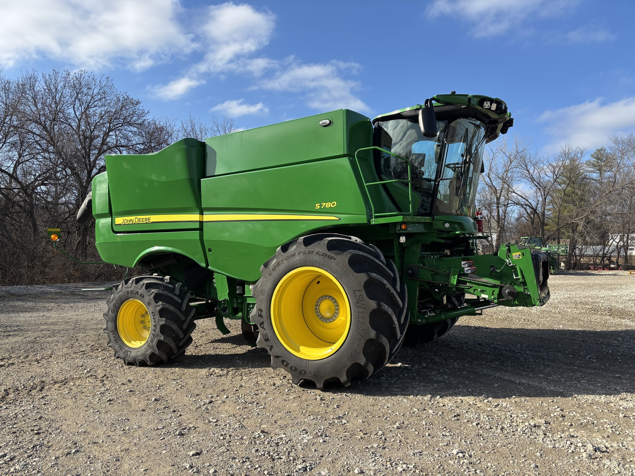 2023 John Deere S780 Combine
