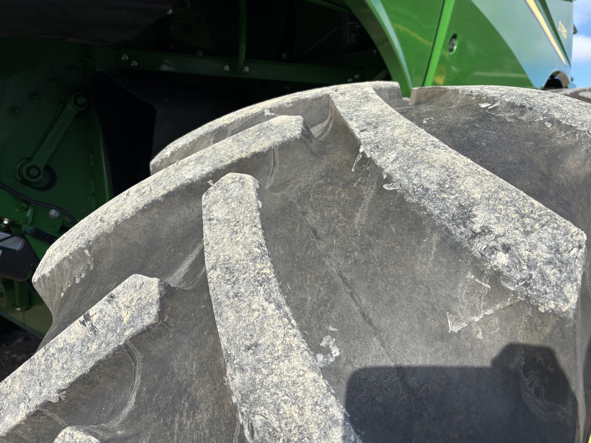 2023 John Deere S780 Combine