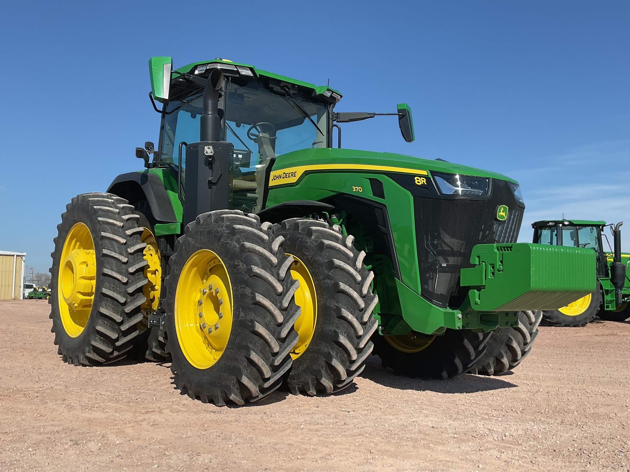 2025 John Deere 8R 370 Tractor