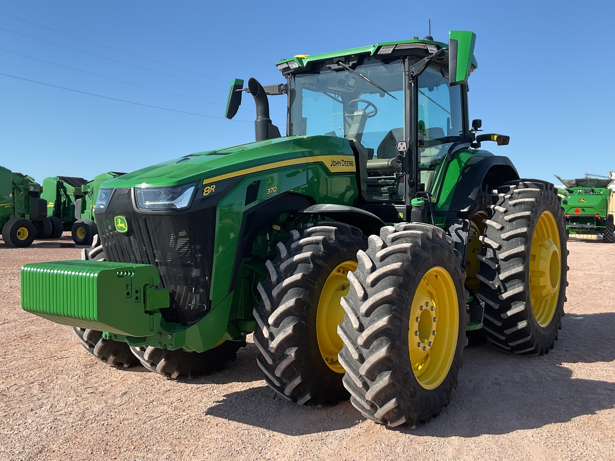 2025 John Deere 8R 370 Tractor