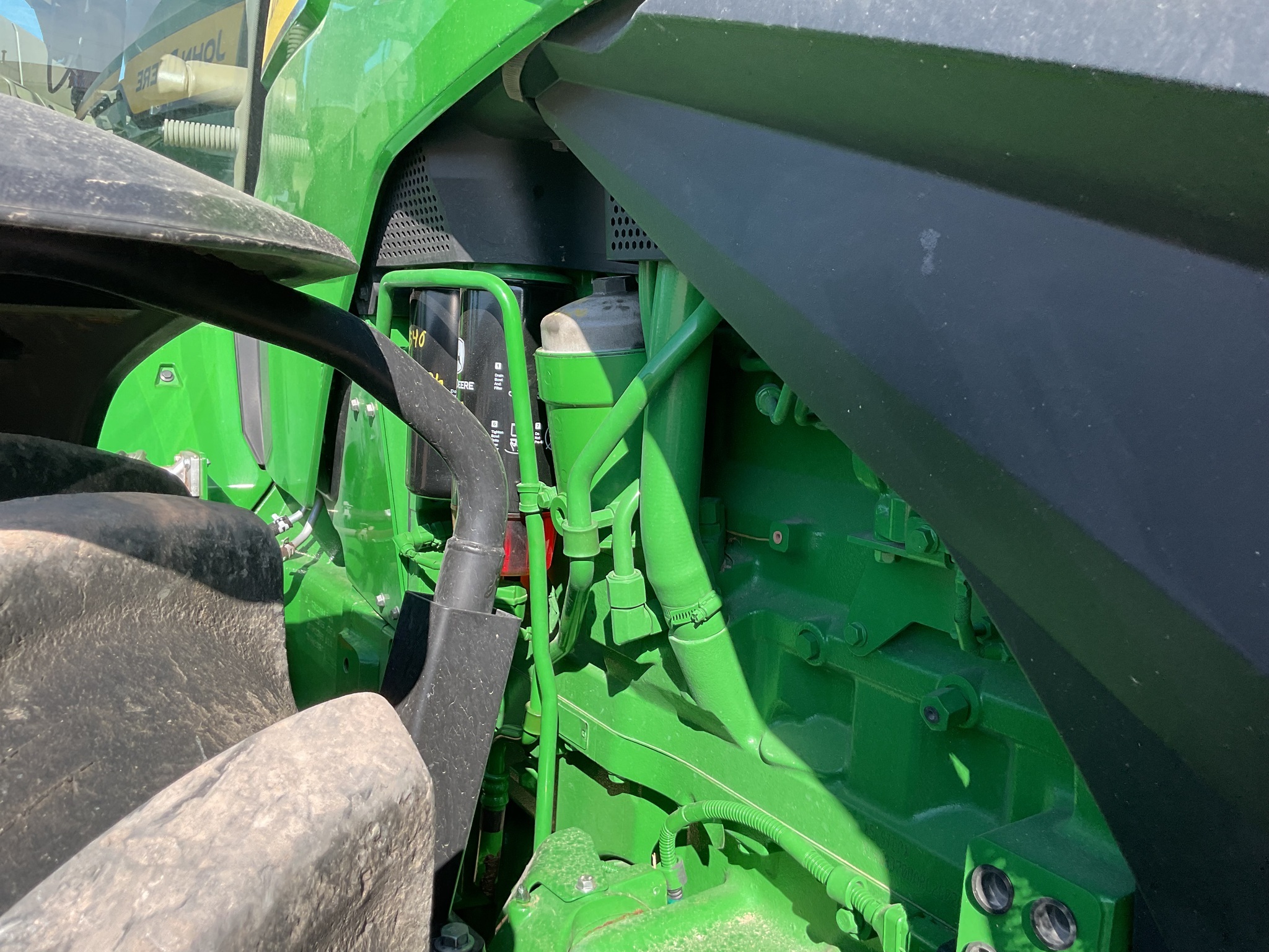 2025 John Deere 8R 370 Tractor