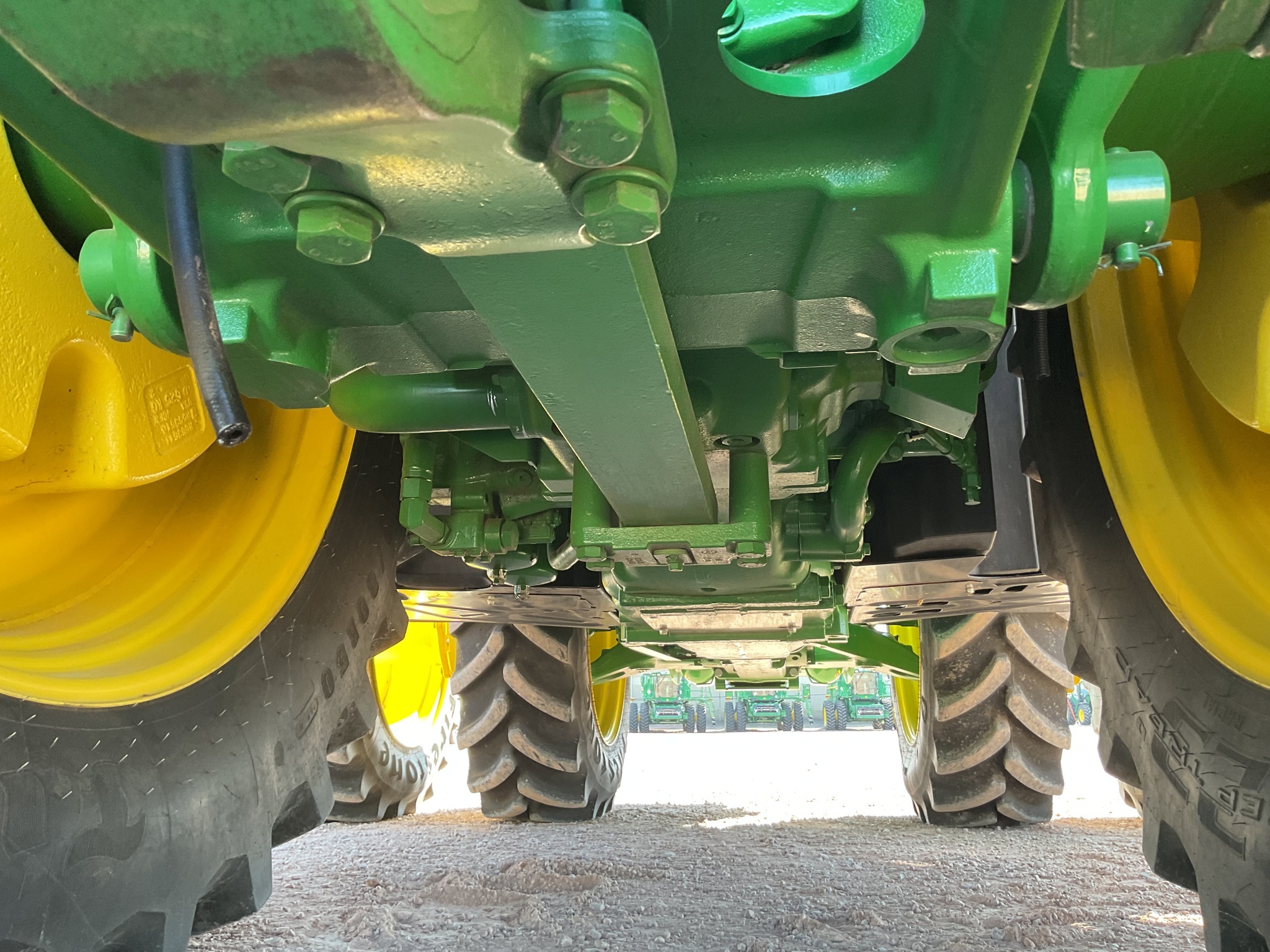 2025 John Deere 8R 370 Tractor