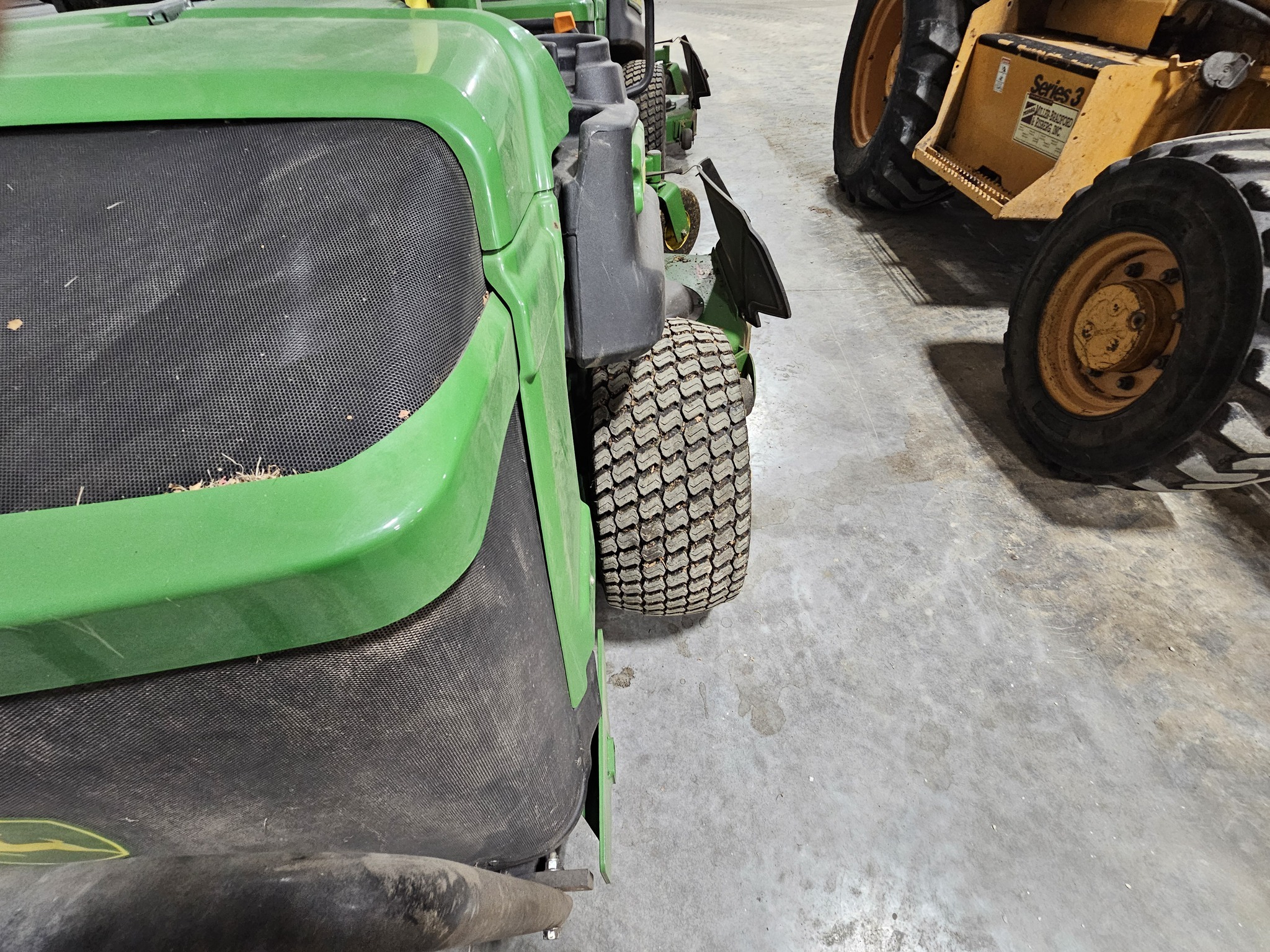 2024 John Deere Z997R Lawn Mower