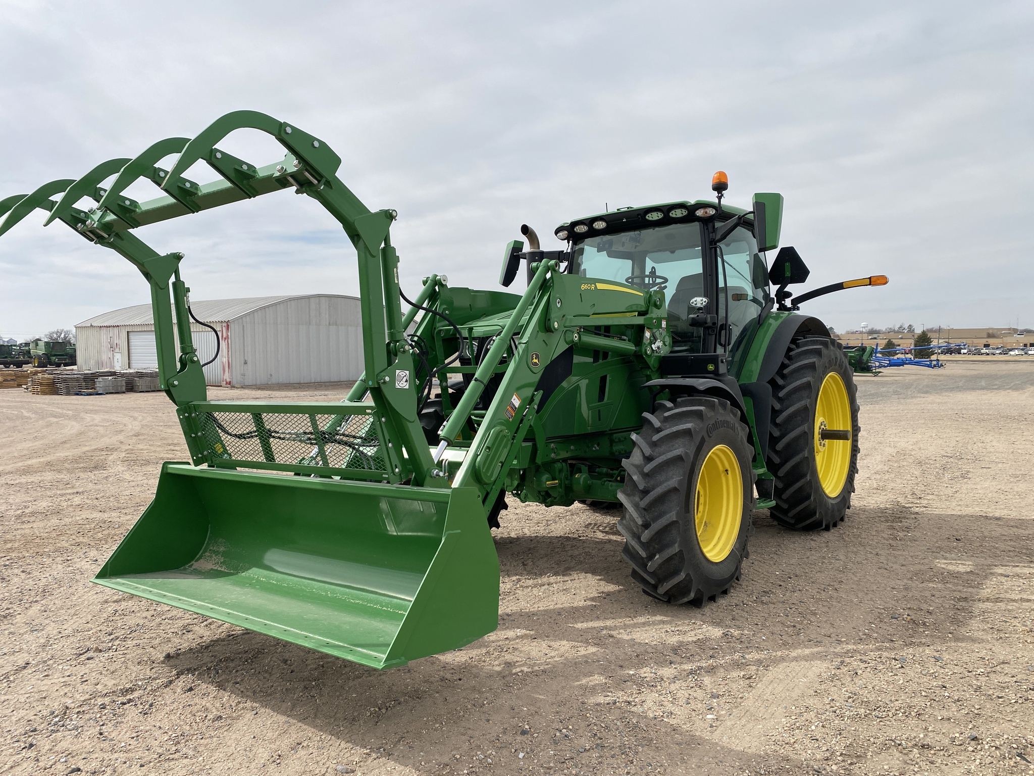 2025 John Deere 6R 195 Tractor