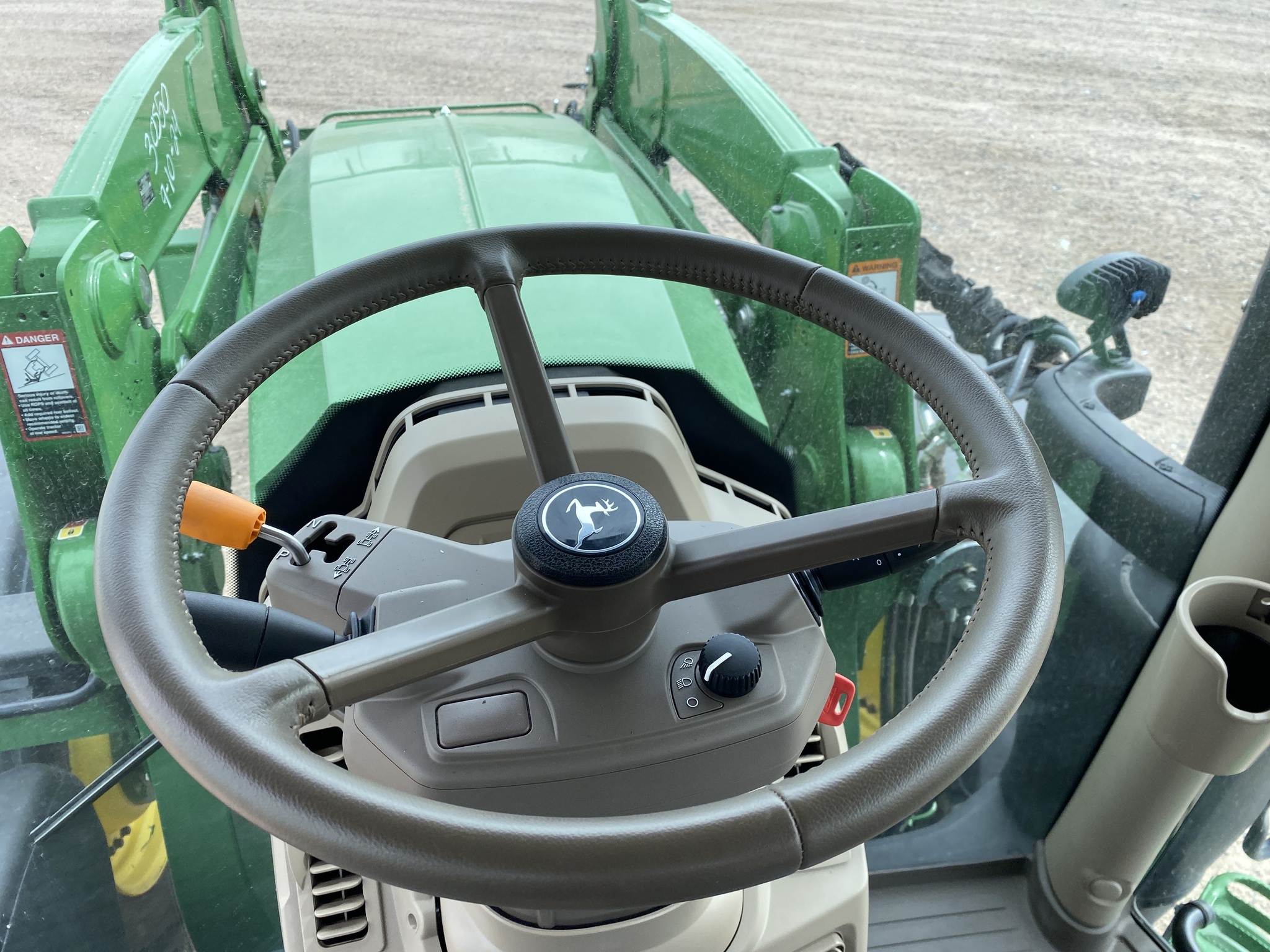 2025 John Deere 6R 195 Tractor